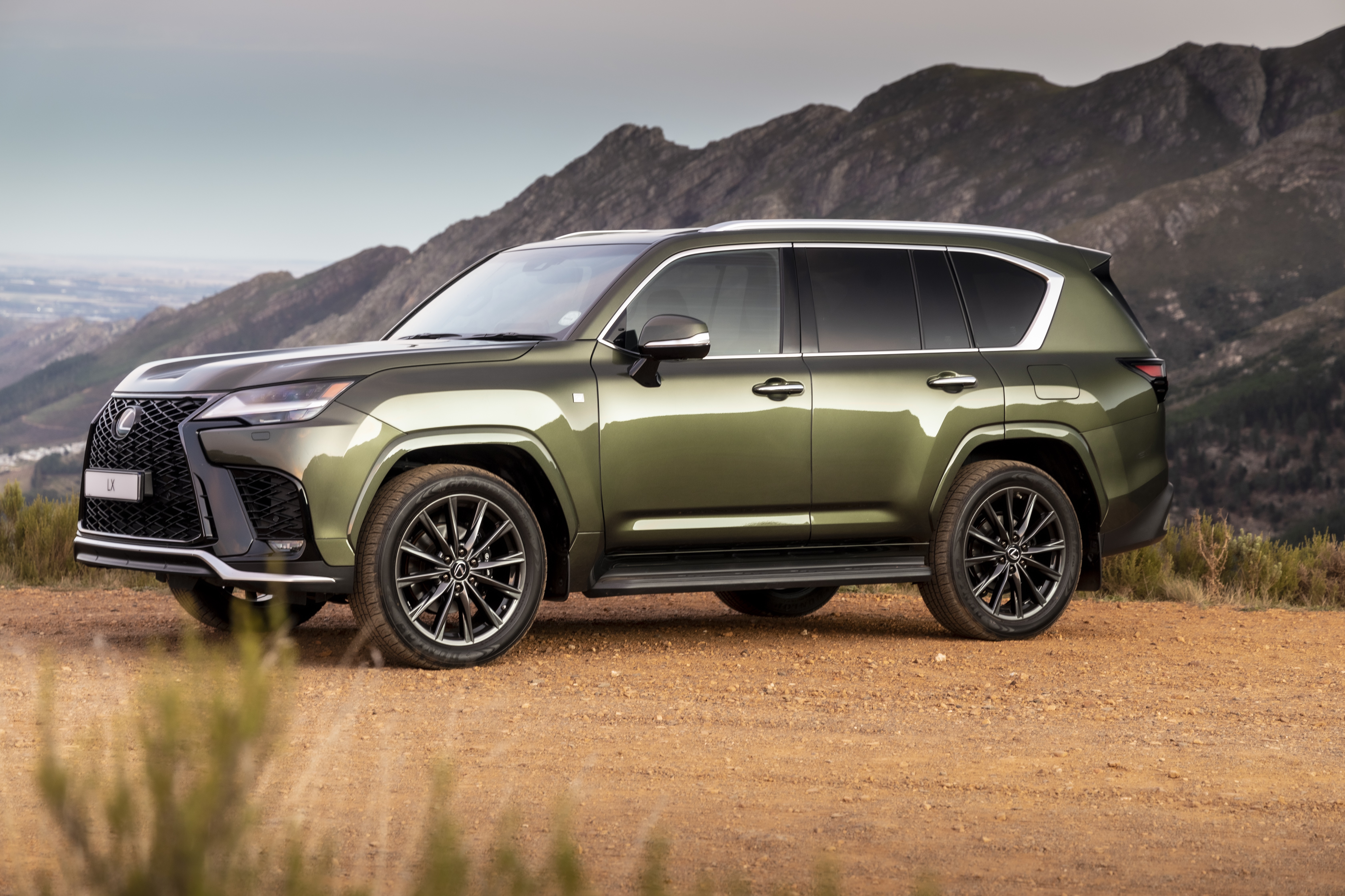 Lexus LX 600 HD Wallpaper