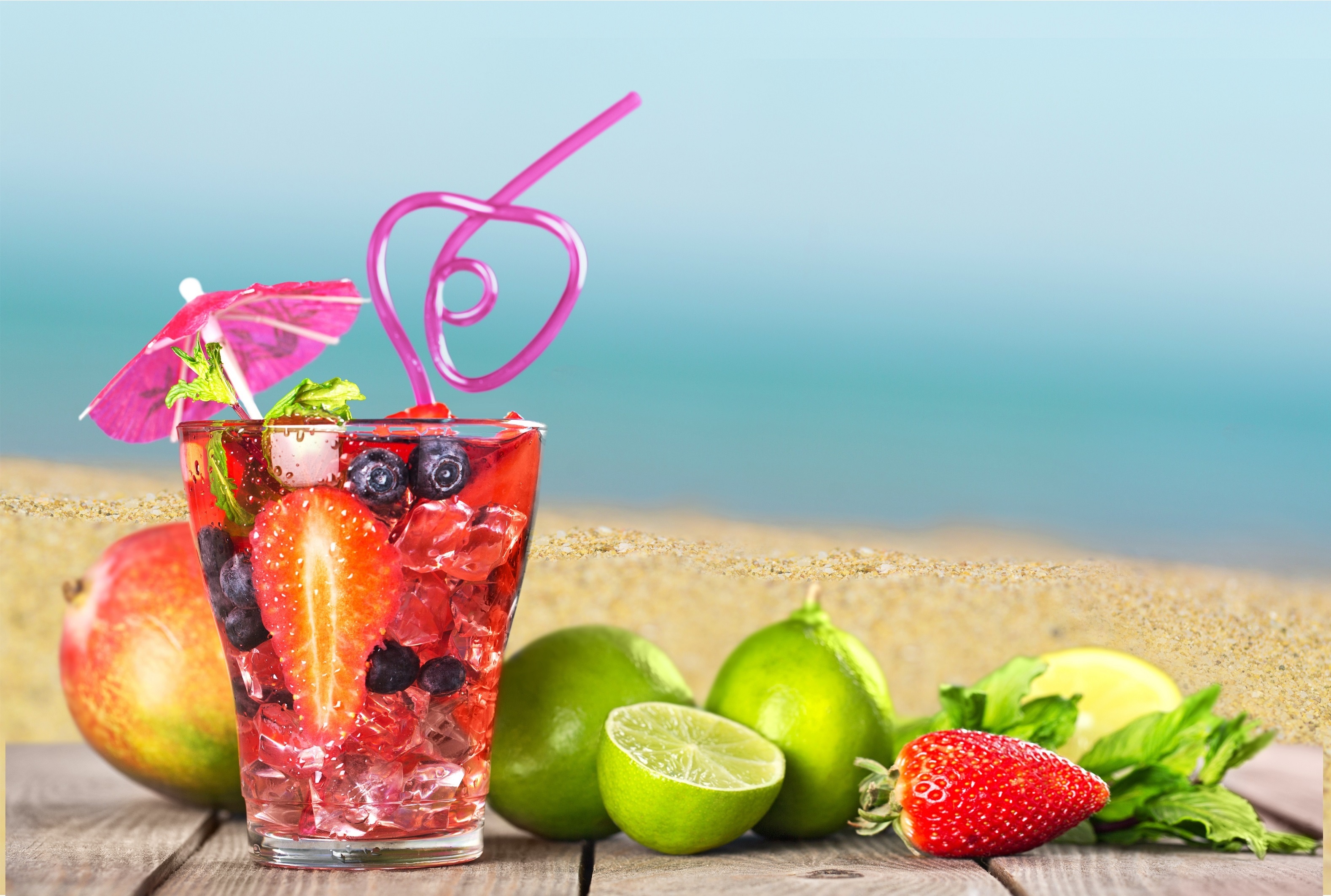 Fruity Cocktail on a Beach HD Wallpaper