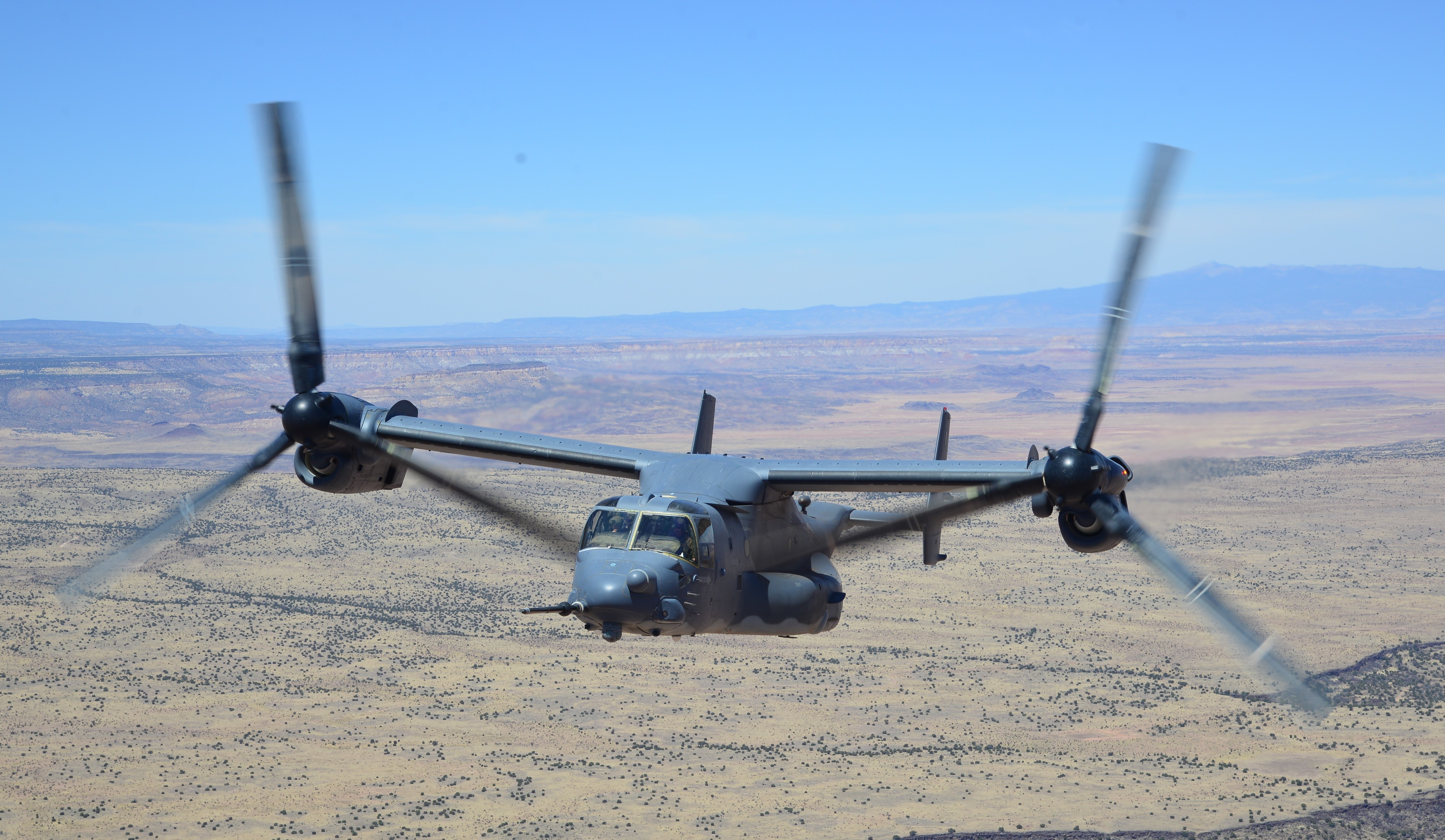 Bell Boeing V-22 Osprey in flight HD Wallpaper