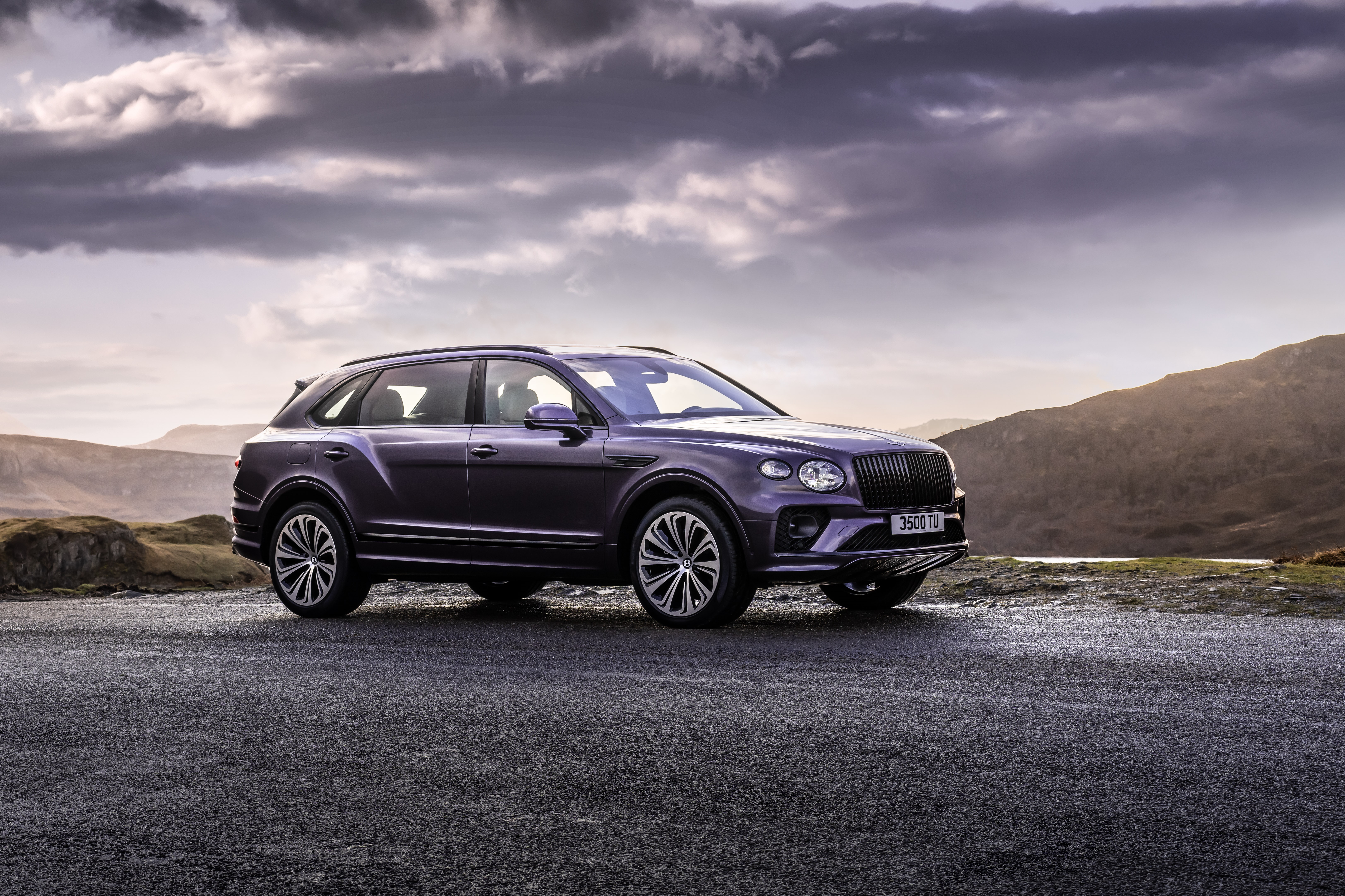 Bentley Bentayga EWB HD Wallpaper