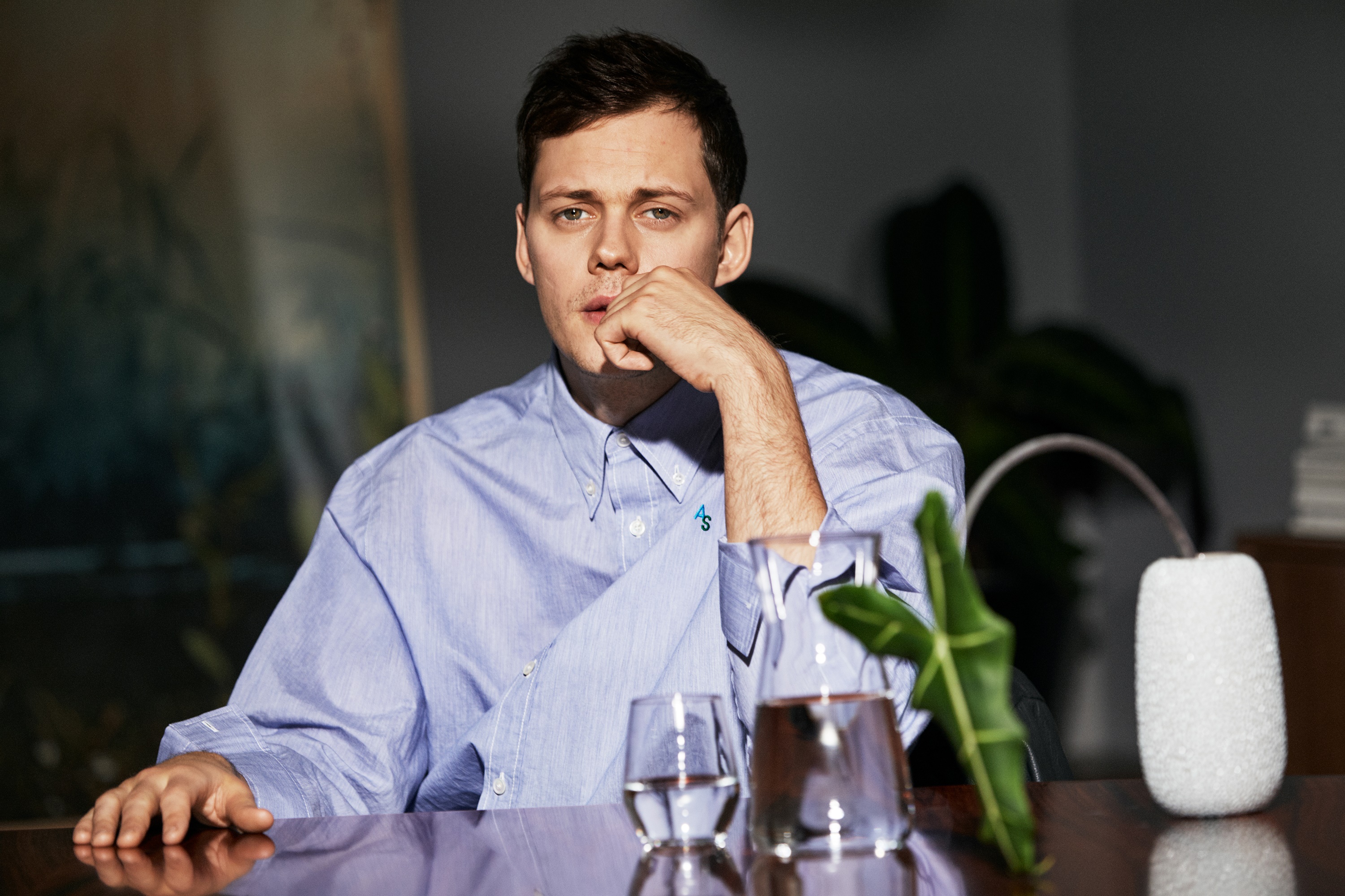 Bill Skarsgård HD Wallpaper