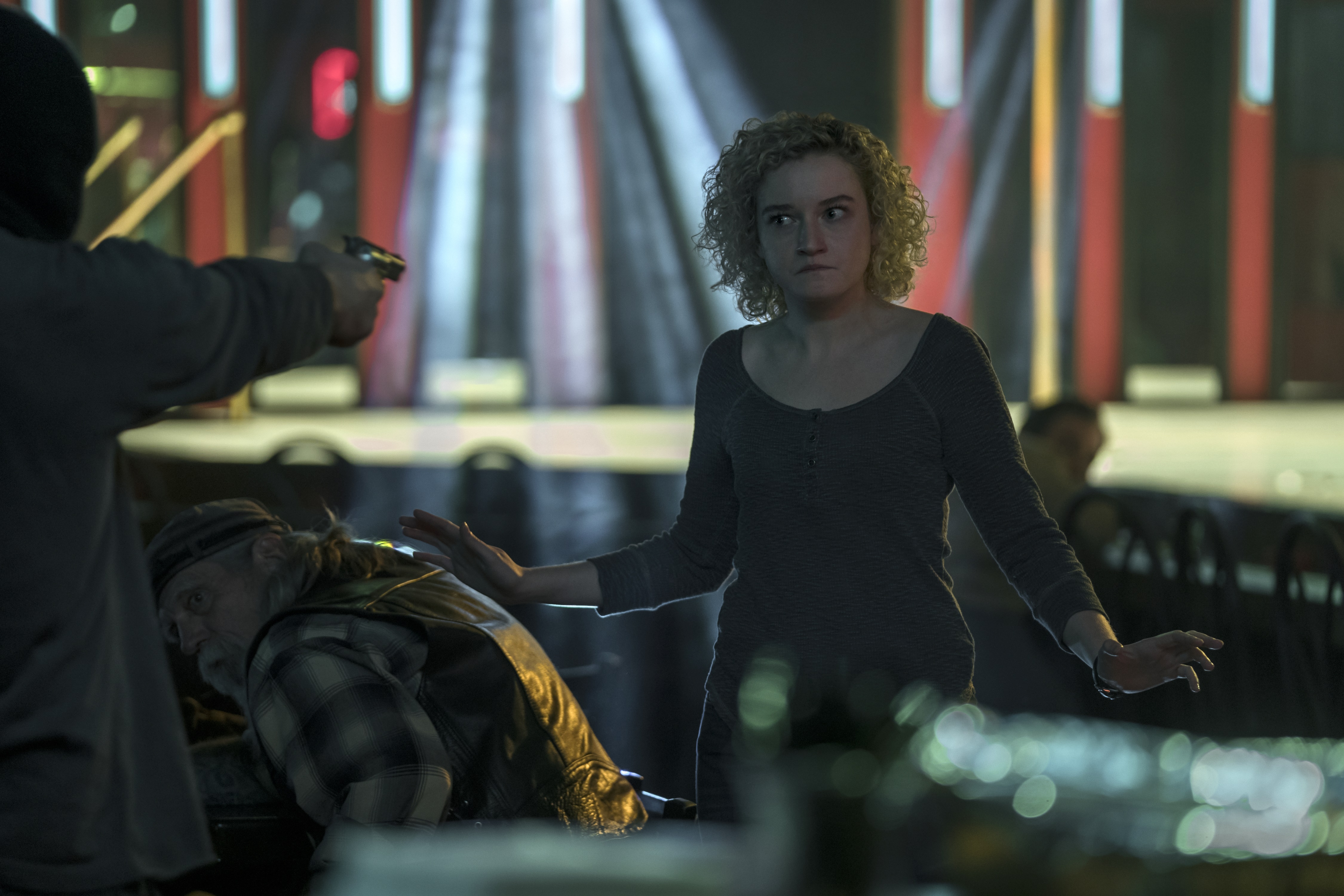 Julia Garner in Ozark 4K HD Wallpaper