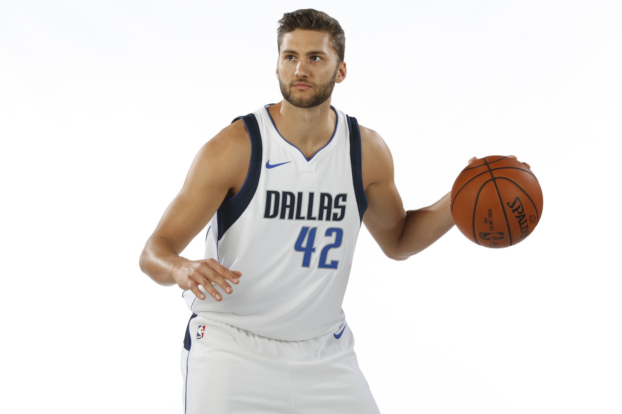 Maxi Kleber from Dallas Mavericks HD Wallpaper