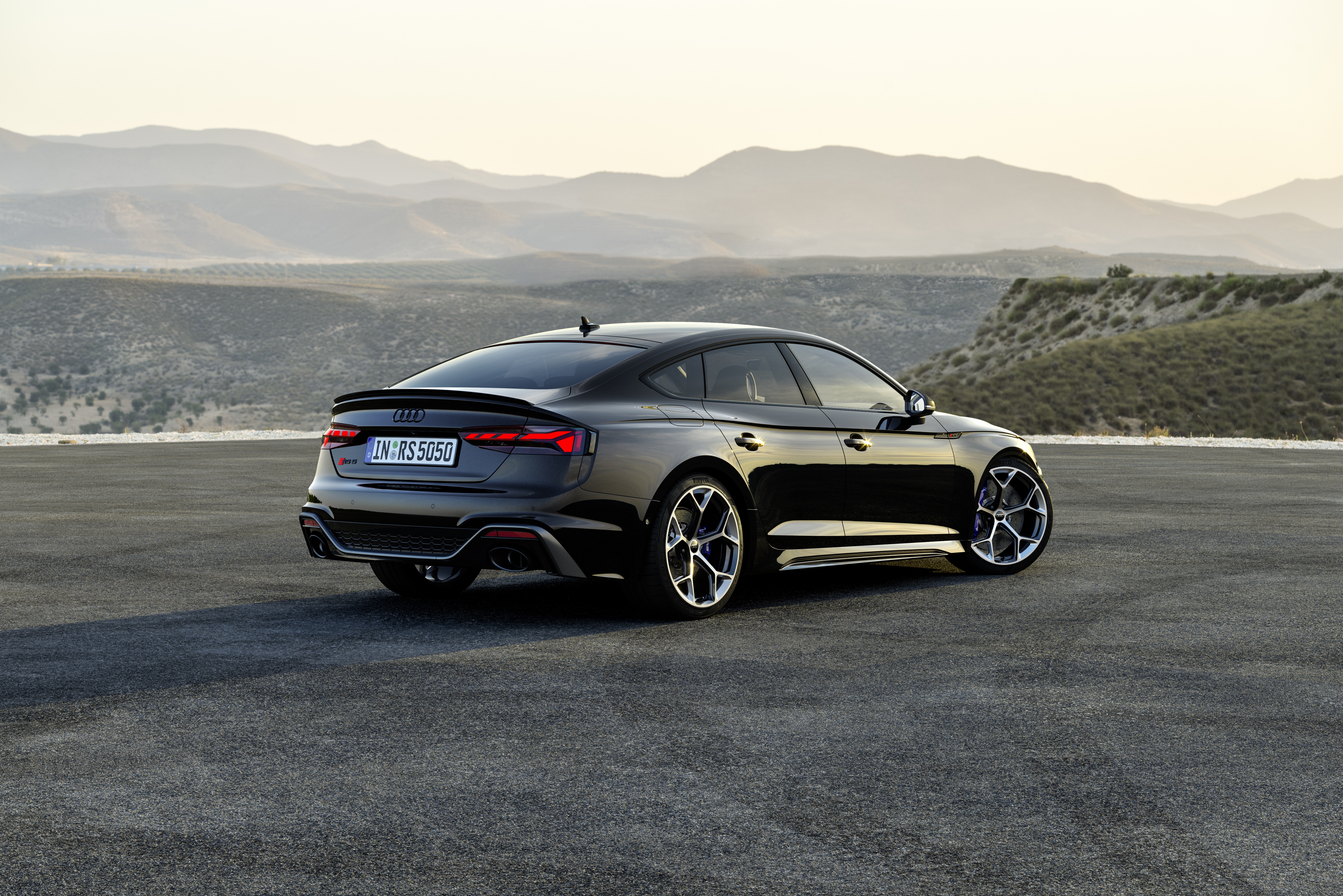 Audi RS5 HD Wallpaper
