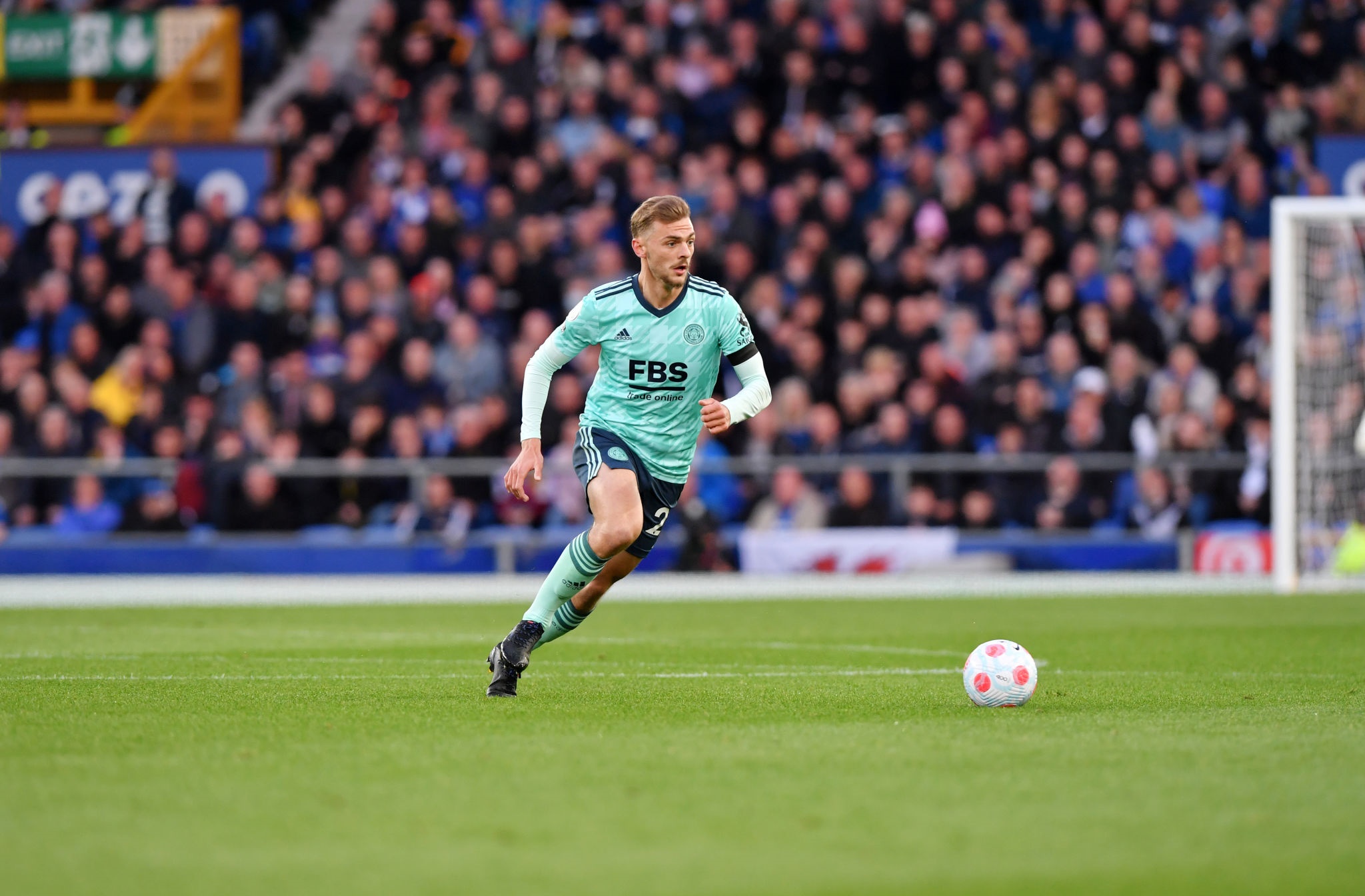 Kiernan Dewsbury-Hall from Leicester City HD Wallpaper