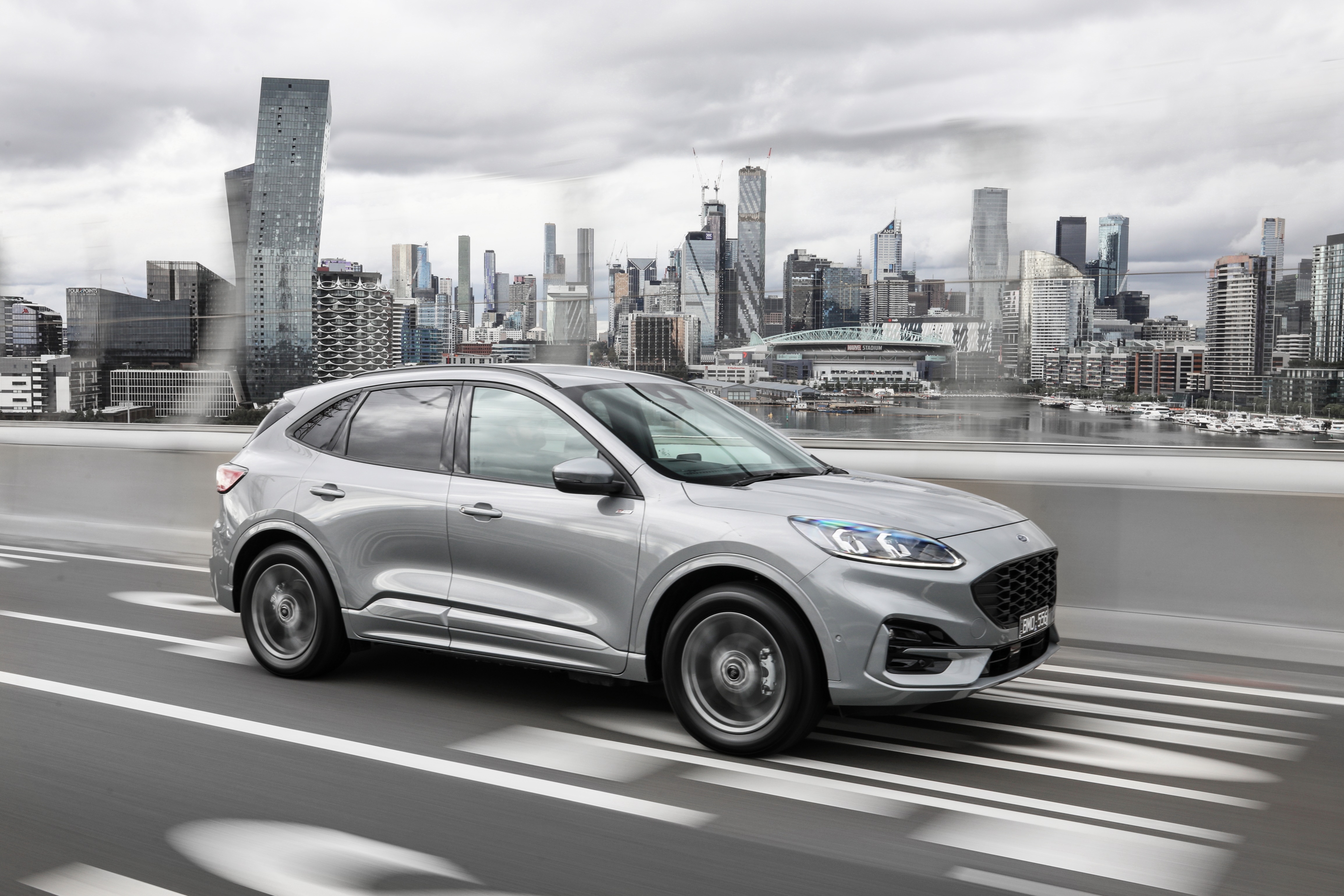 Silver Ford Escape Plug-in Hybrid ST-Line 4K driving HD Wallpaper
