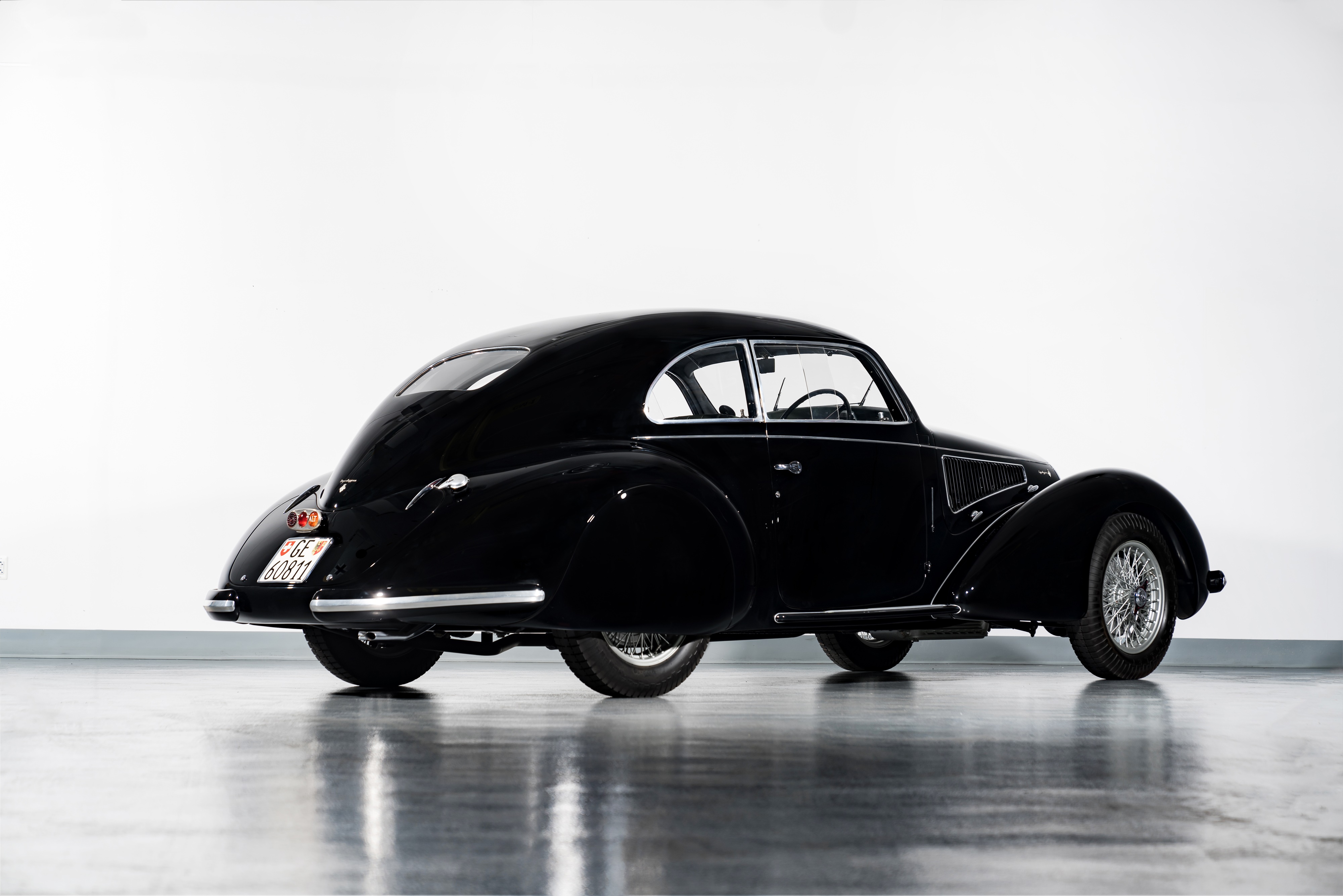 Black Alfa Romeo 6C 2300B Berlinetta "Mille Miglia" HD Wallpaper