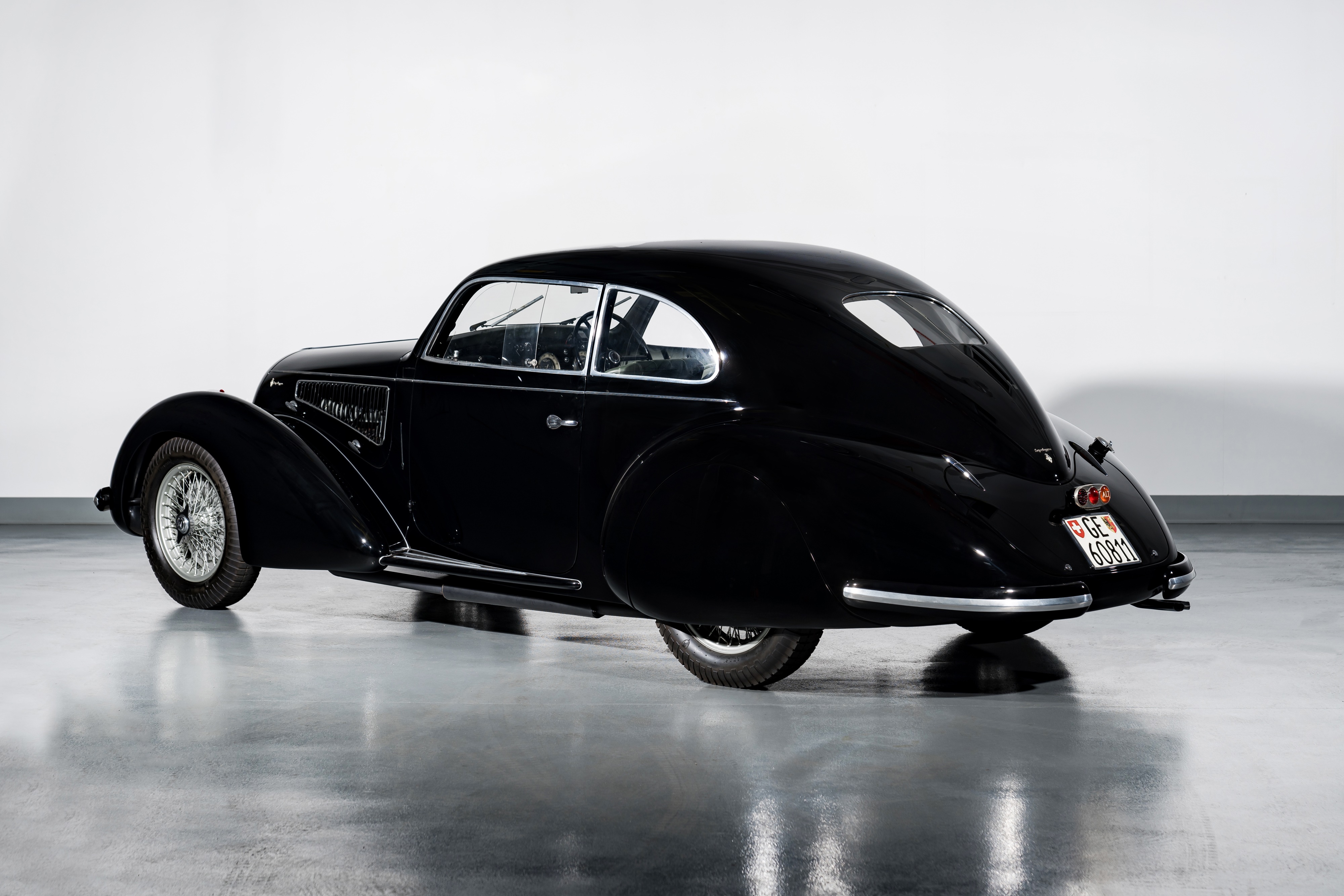 Black Alfa Romeo 6C 2300B Berlinetta "Mille Miglia" HD Wallpaper