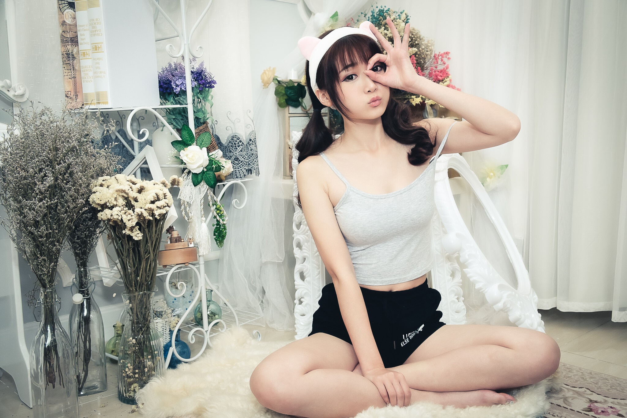 Asian girl in shorts and tank top posing HD Wallpaper