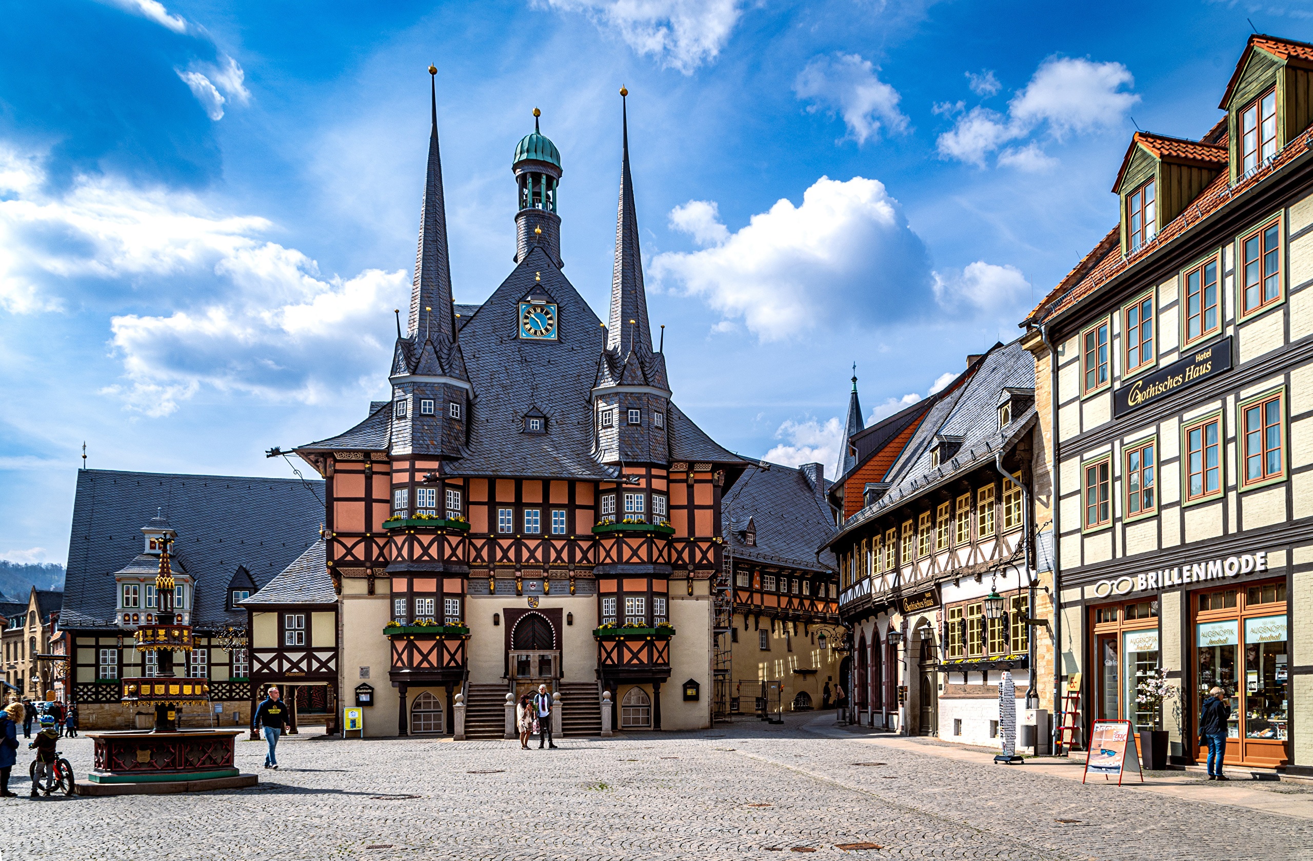 Wernigerode Town Square with historic buildings and fountain HD Wallpaper