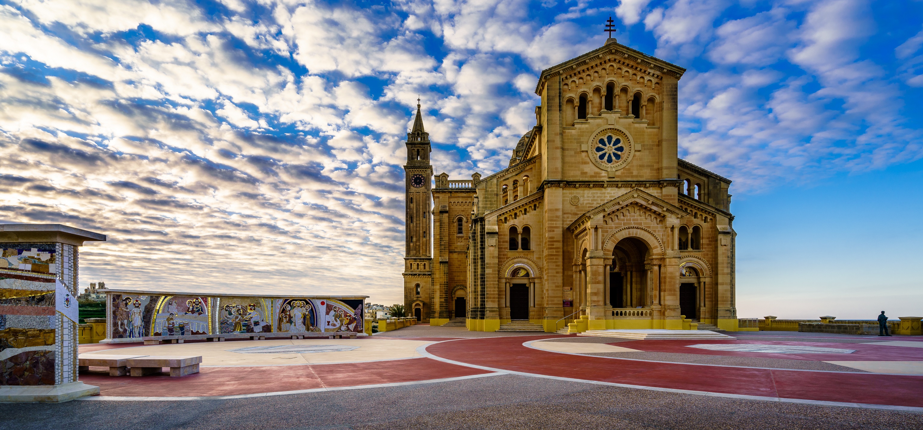 Ta'Pinu Sanctuary, Gozo, Malta with clouds HD Wallpaper