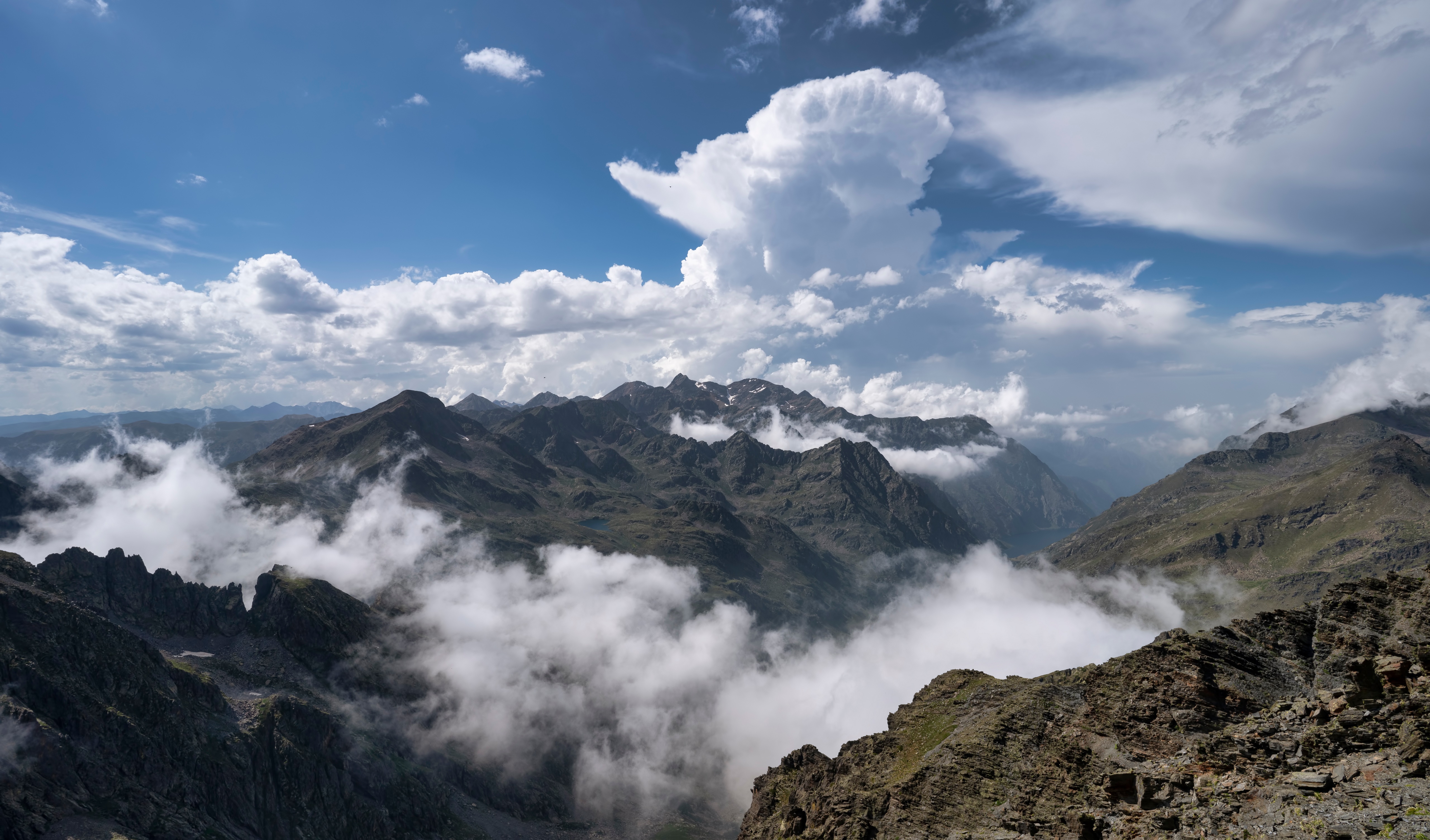 Mountains and clouds in France HD Wallpaper