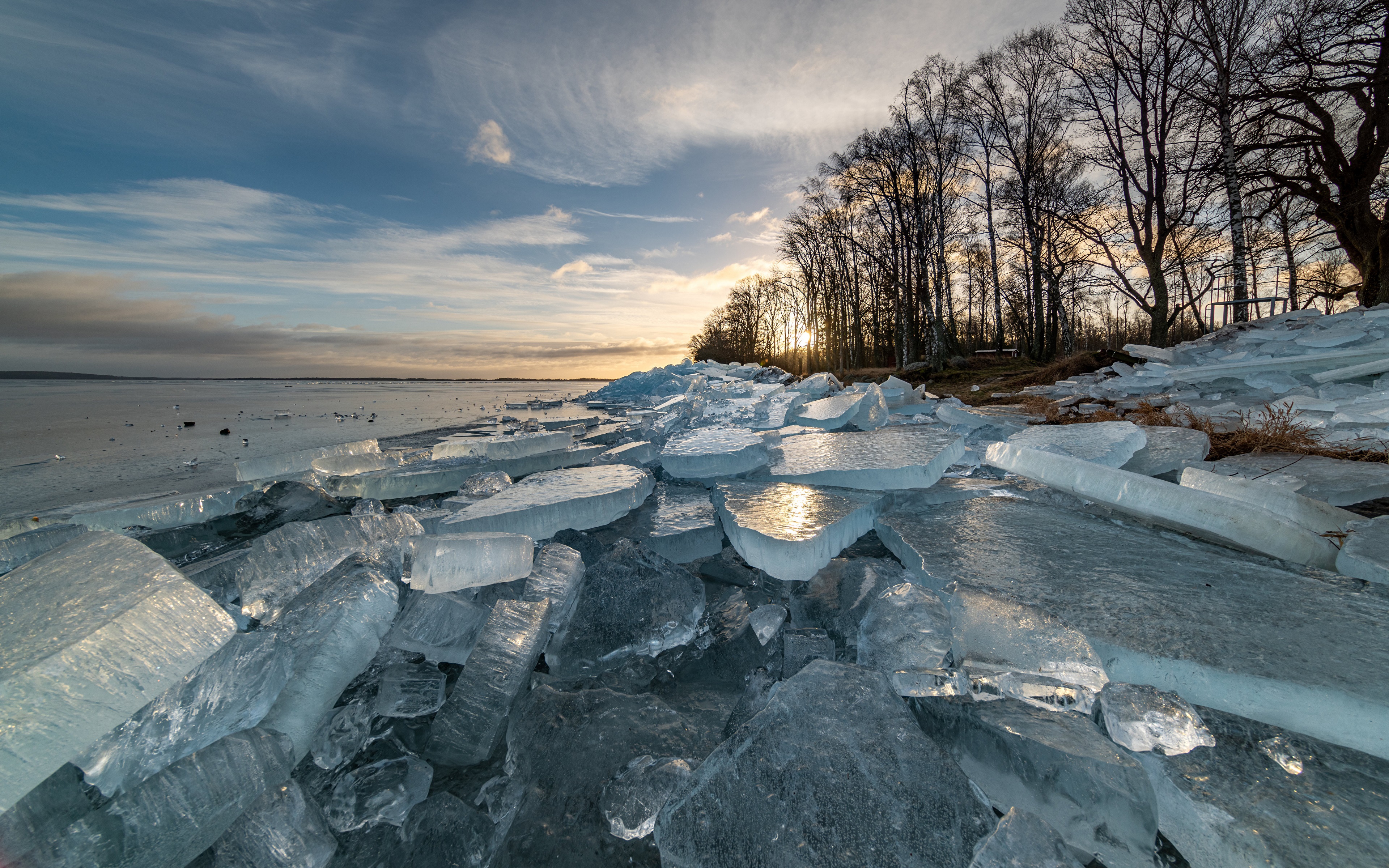 4K Ice on a Swedish Lake at Sunset HD Wallpaper
