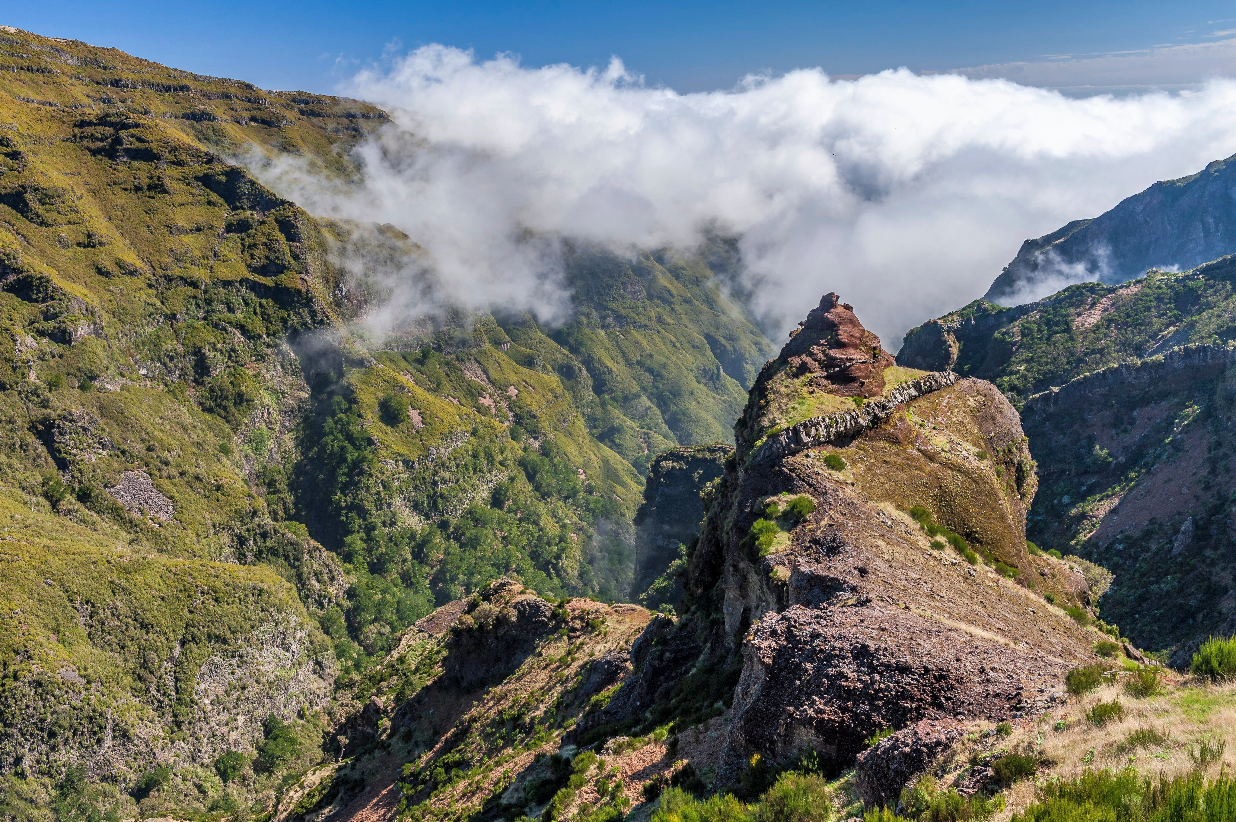 4K Madeira Portugal Mountains Clouds Crag HD Wallpaper