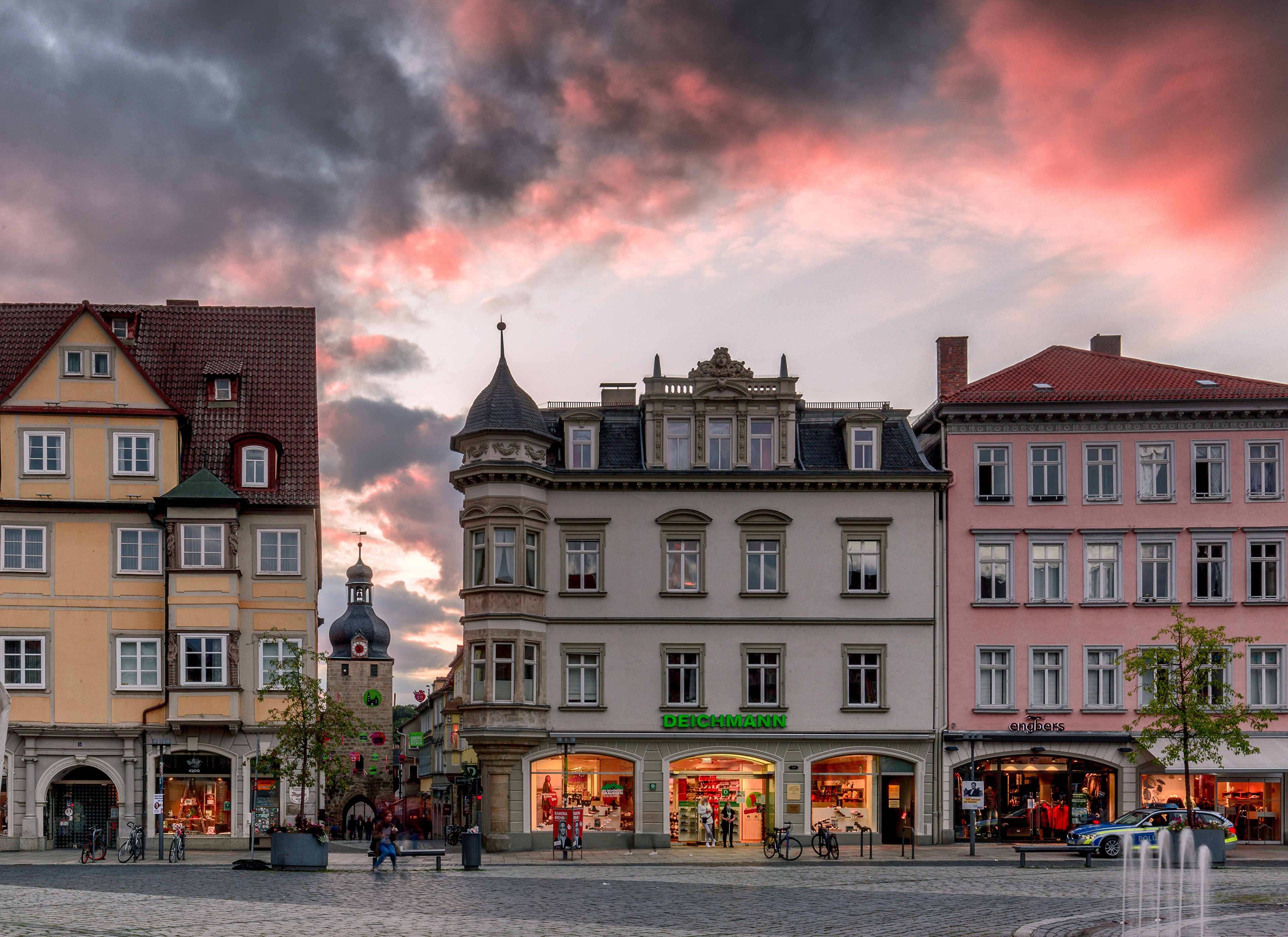 Coburg, Germany Town Square at Dusk HD Wallpaper