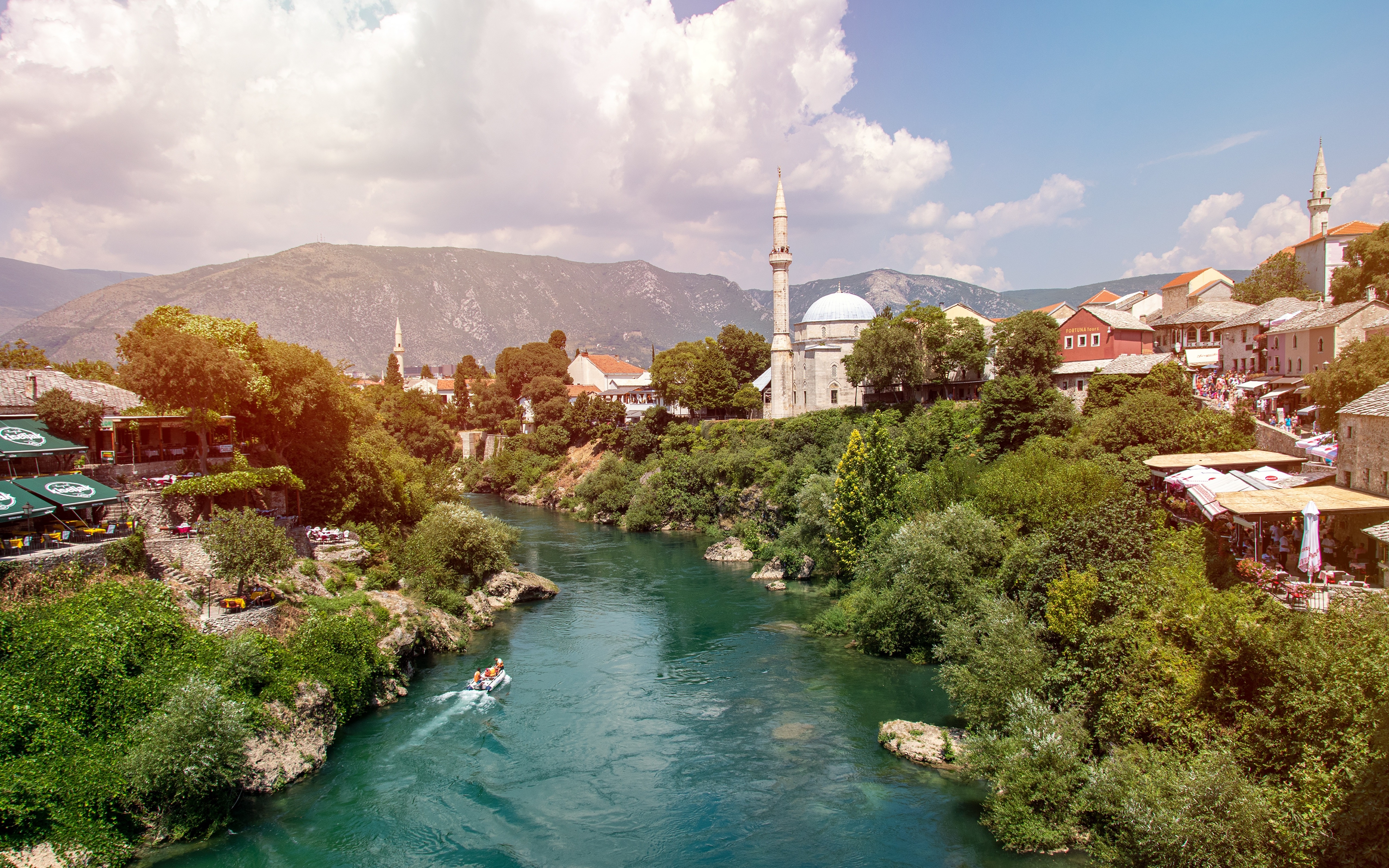 Mostar, Bosnia and Herzegovina with Radobla River and Mosque HD Wallpaper