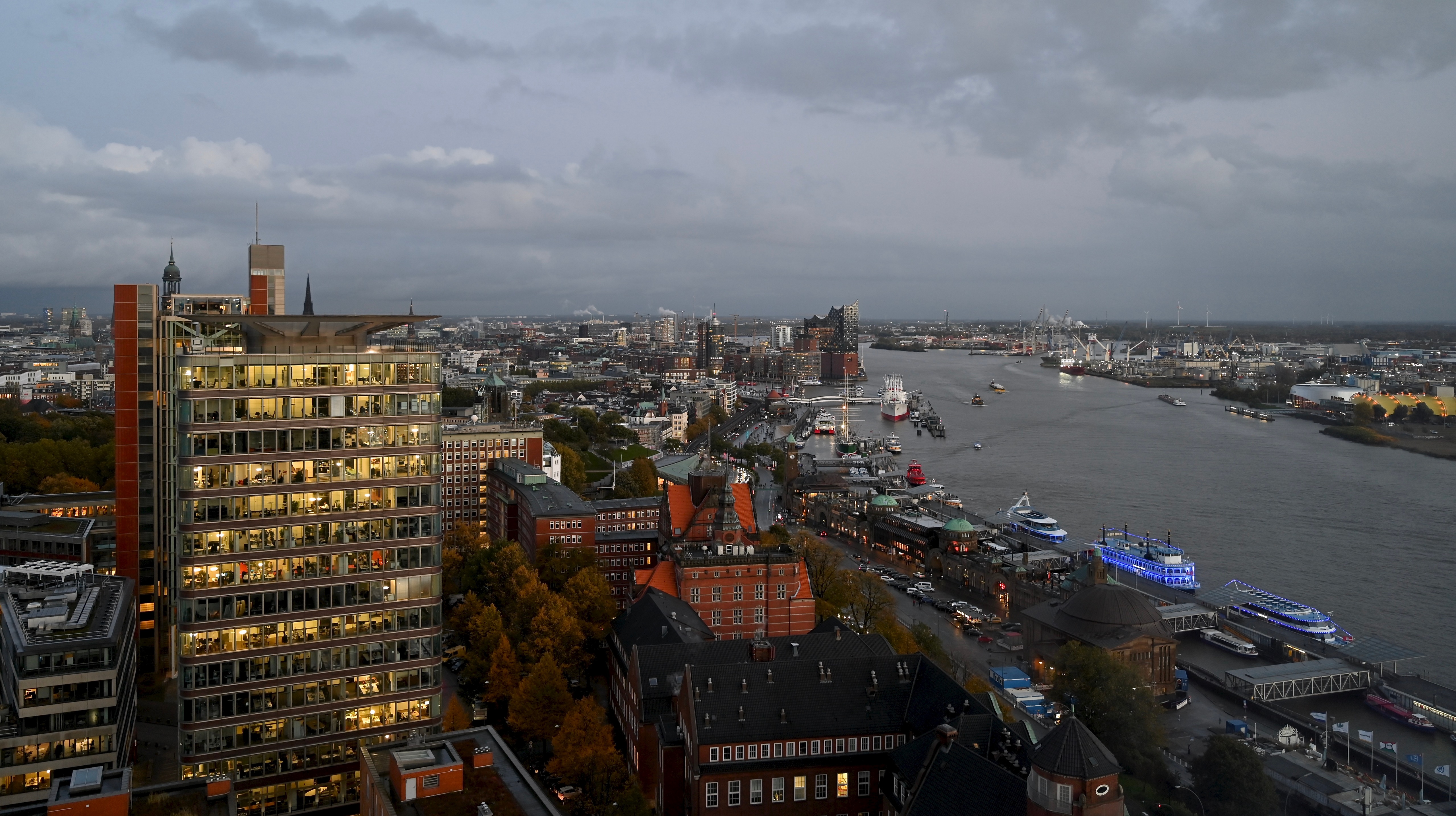 Hamburg cityscape with river and buildings HD Wallpaper