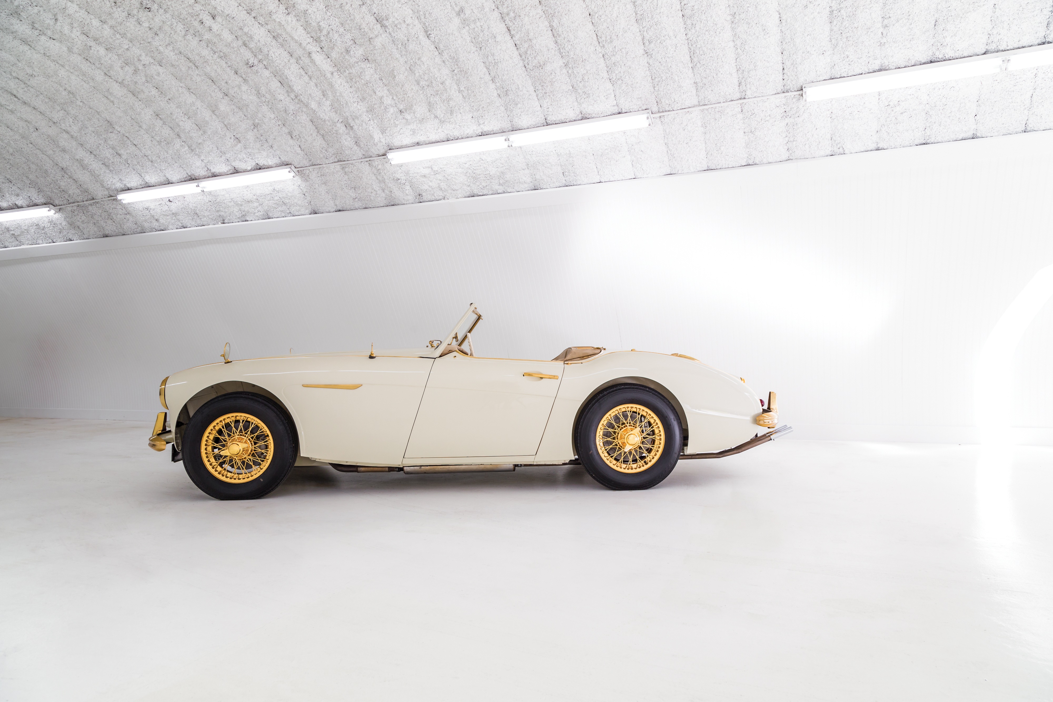 4K 1958 Austin Healey 100-6 Goldie Cabriolet HD Wallpaper