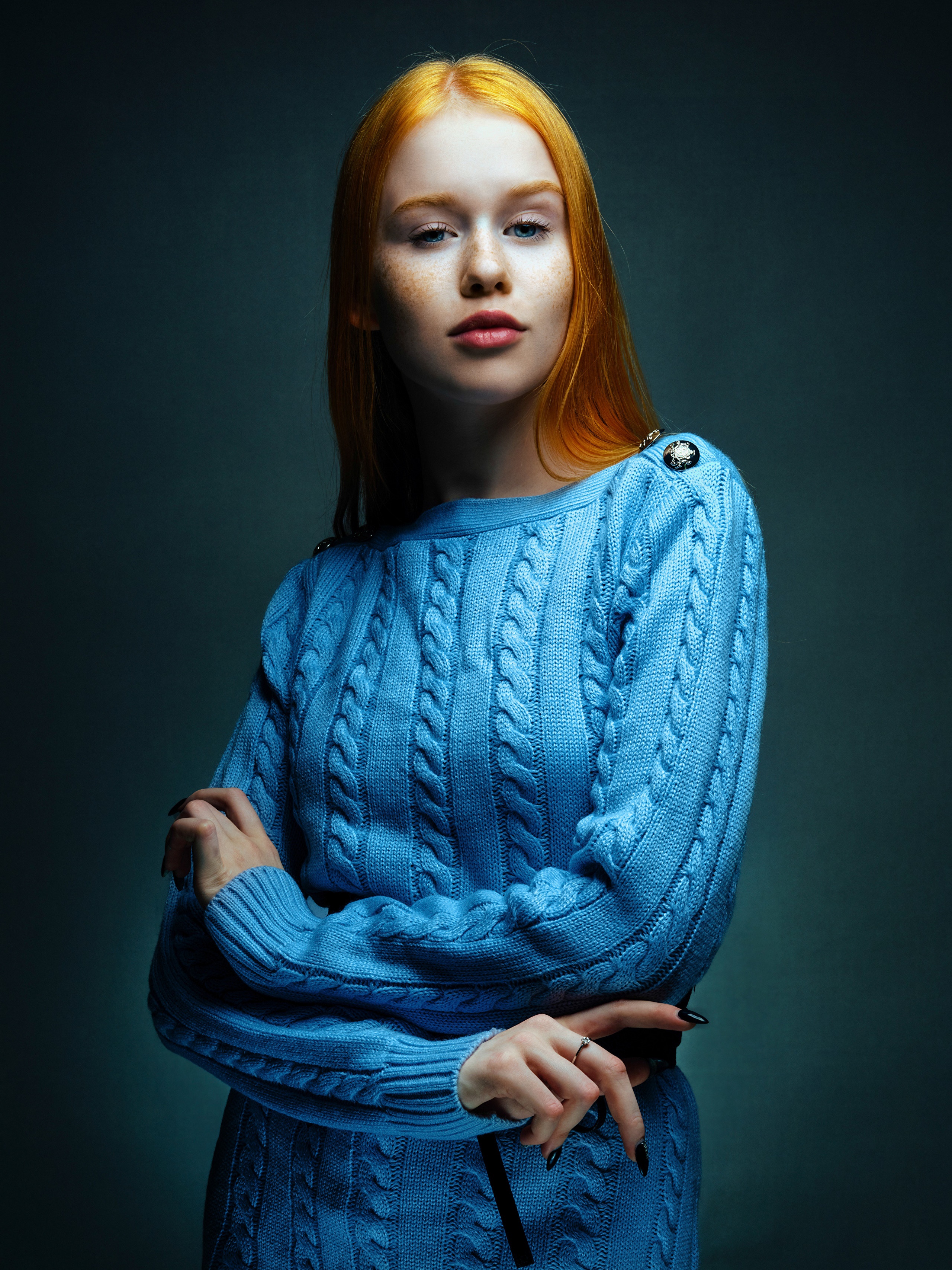 Redhead girl Lisa by Nikolay Bobrovsky HD Phone Wallpaper