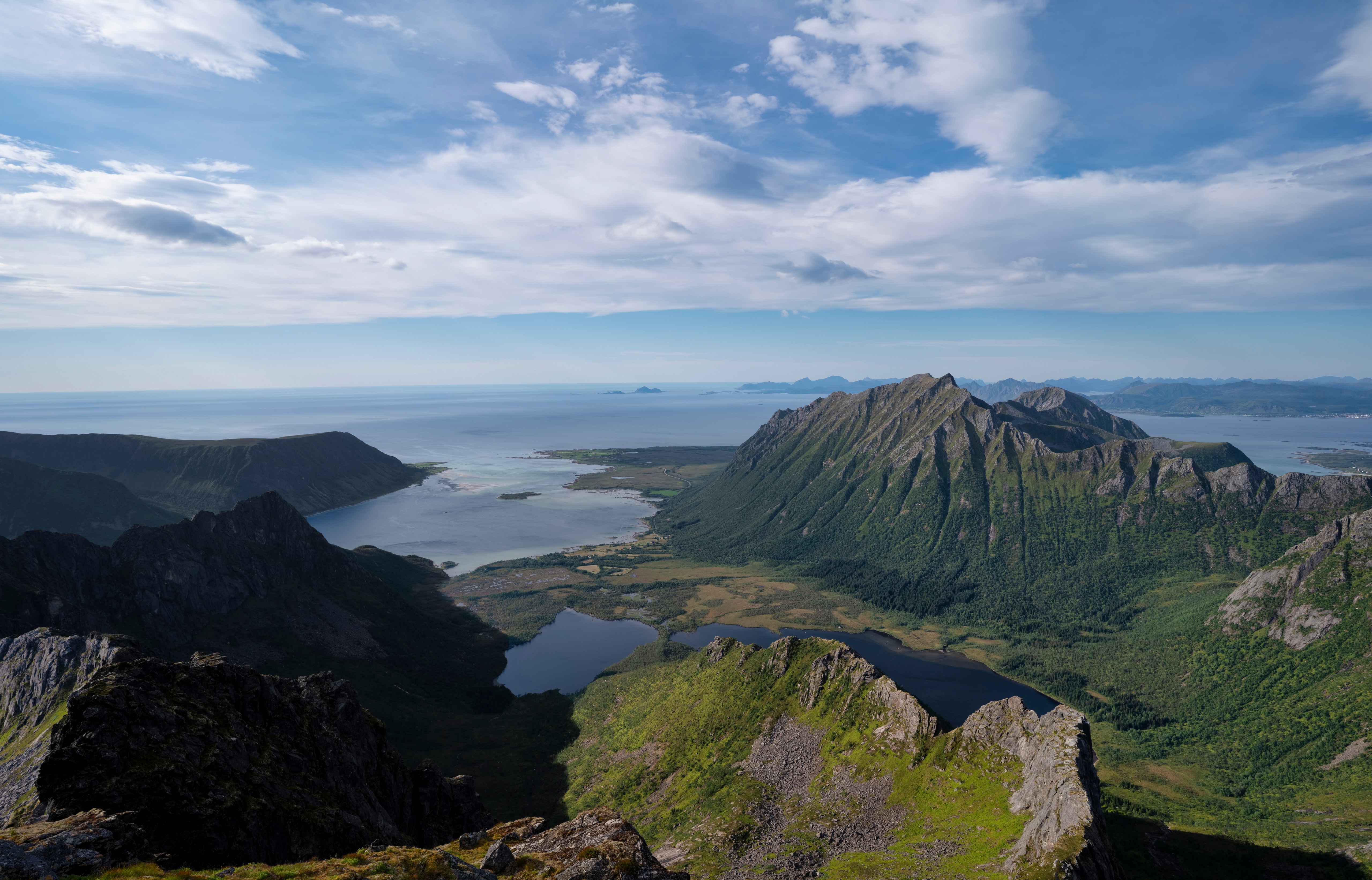 Lofoten Mountains and Coast in Norway HD Wallpaper