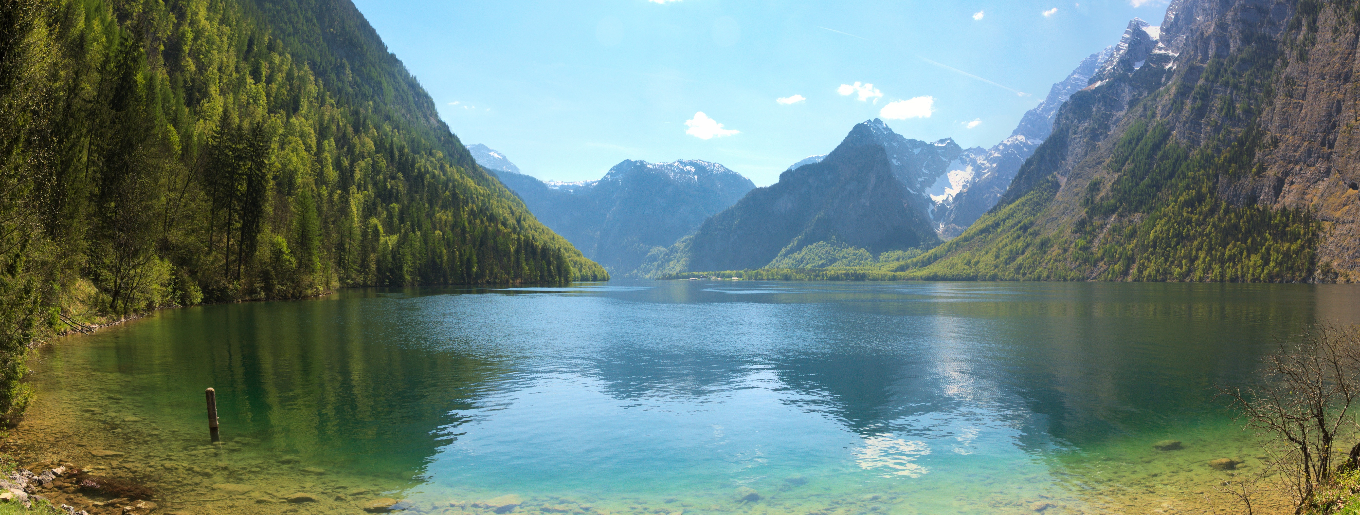 Panorama of a lake in the Bavarian Alps, Germany HD Wallpaper