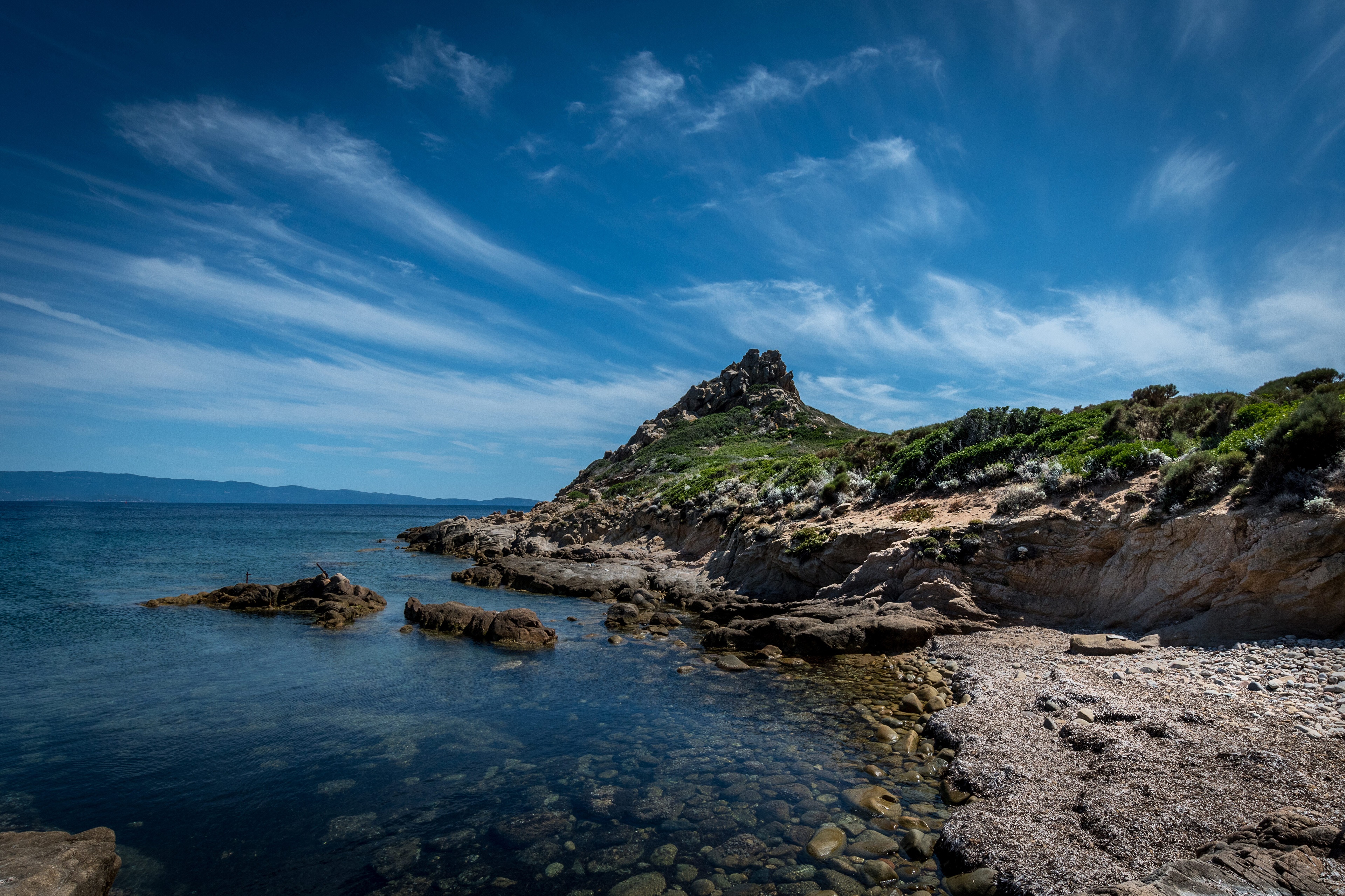 Rocky Coastline on Corsica, France HD Wallpaper