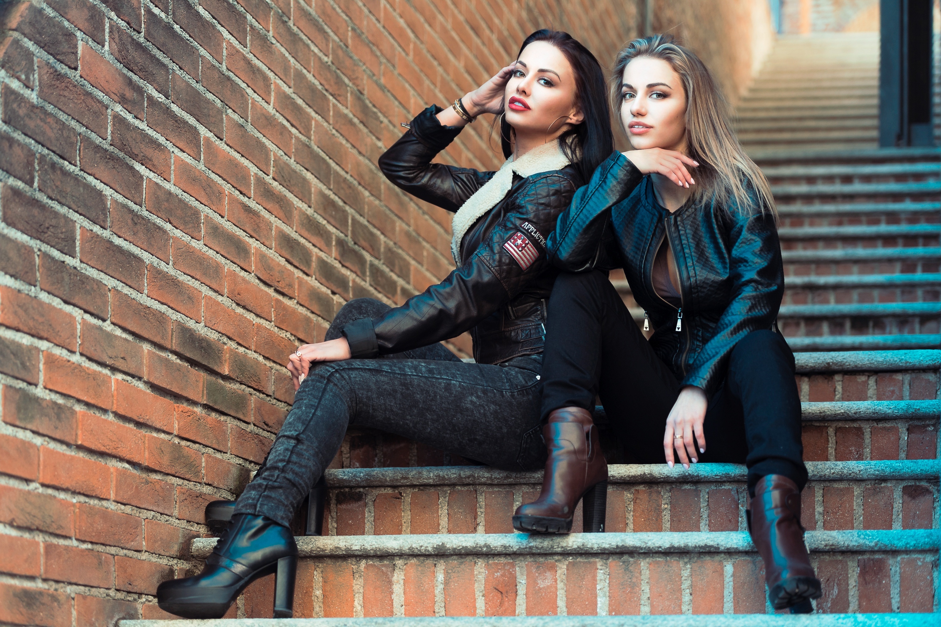Anastasia Listratova and blonde woman sitting on stairs HD Wallpaper