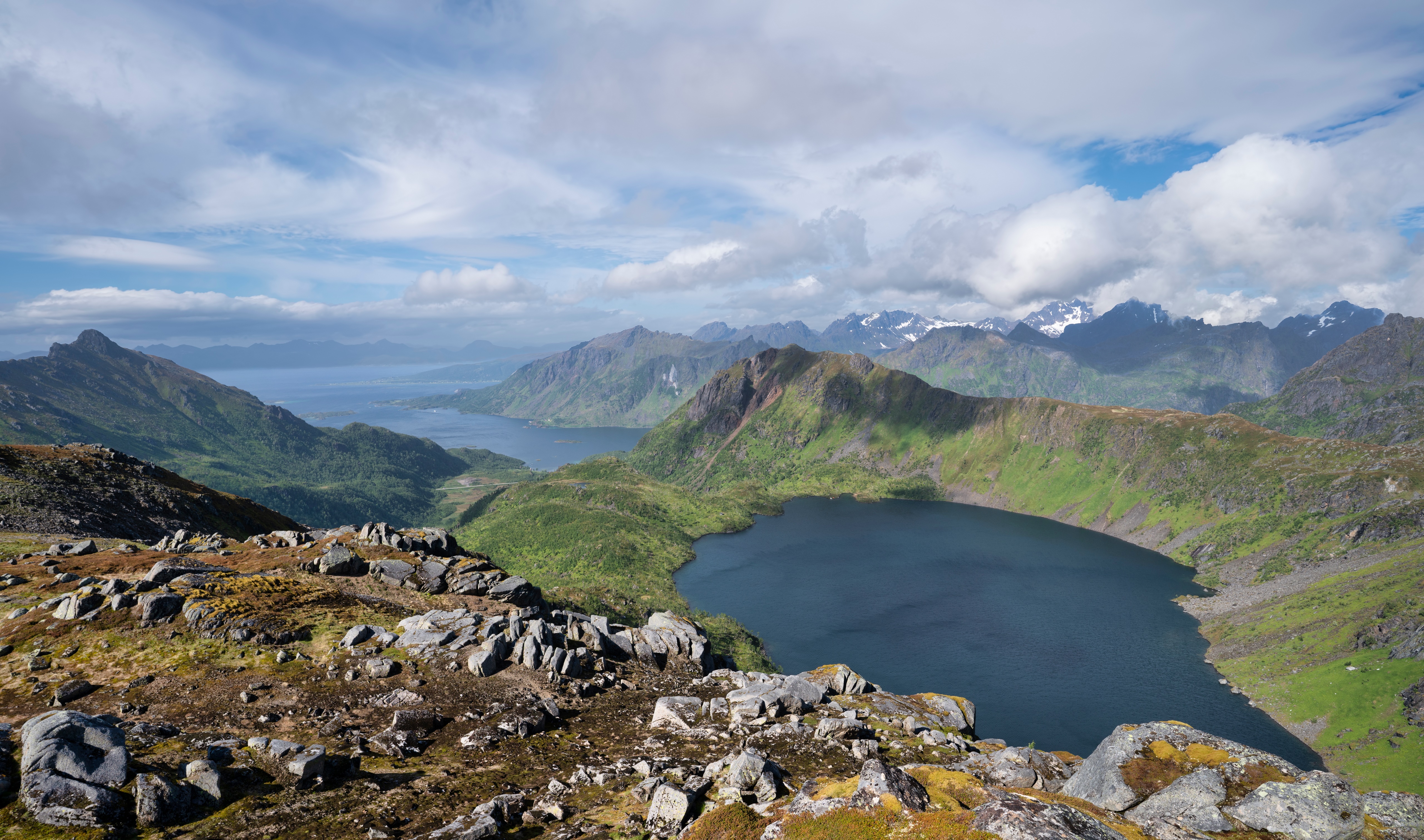 Mountains and Lake Scenery in Lofoten, Norway HD Wallpaper