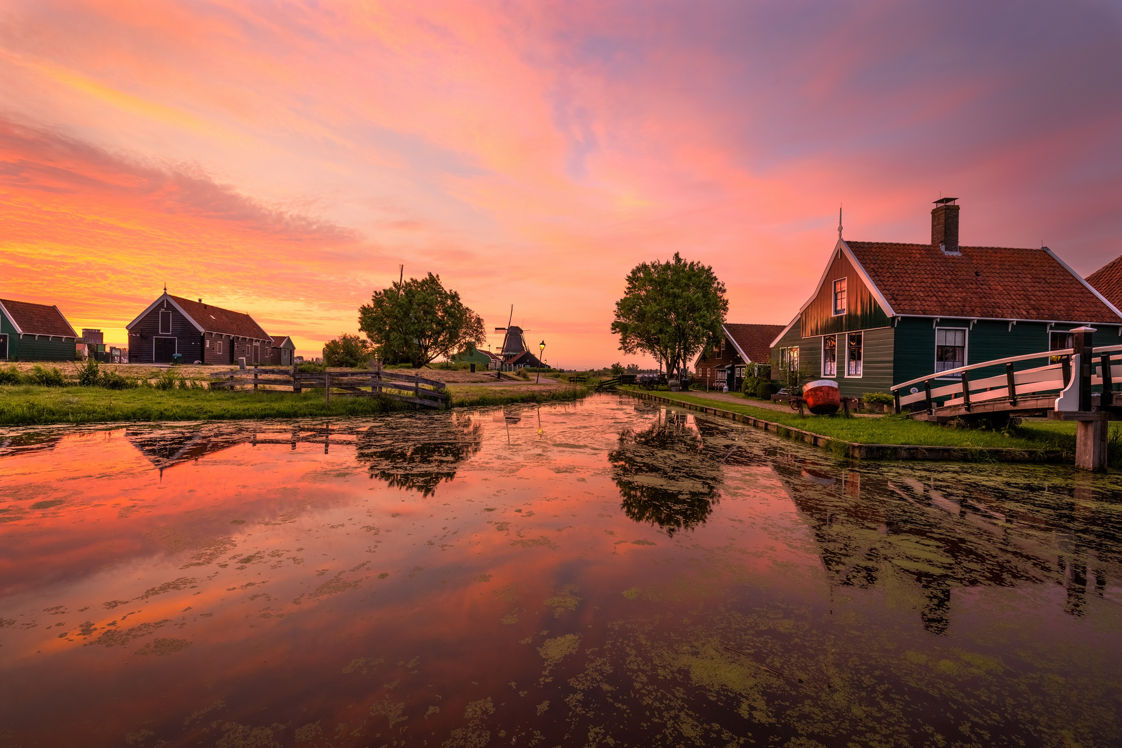 4K Zaanse Schans Netherlands Sunset Canal Houses HD Wallpaper