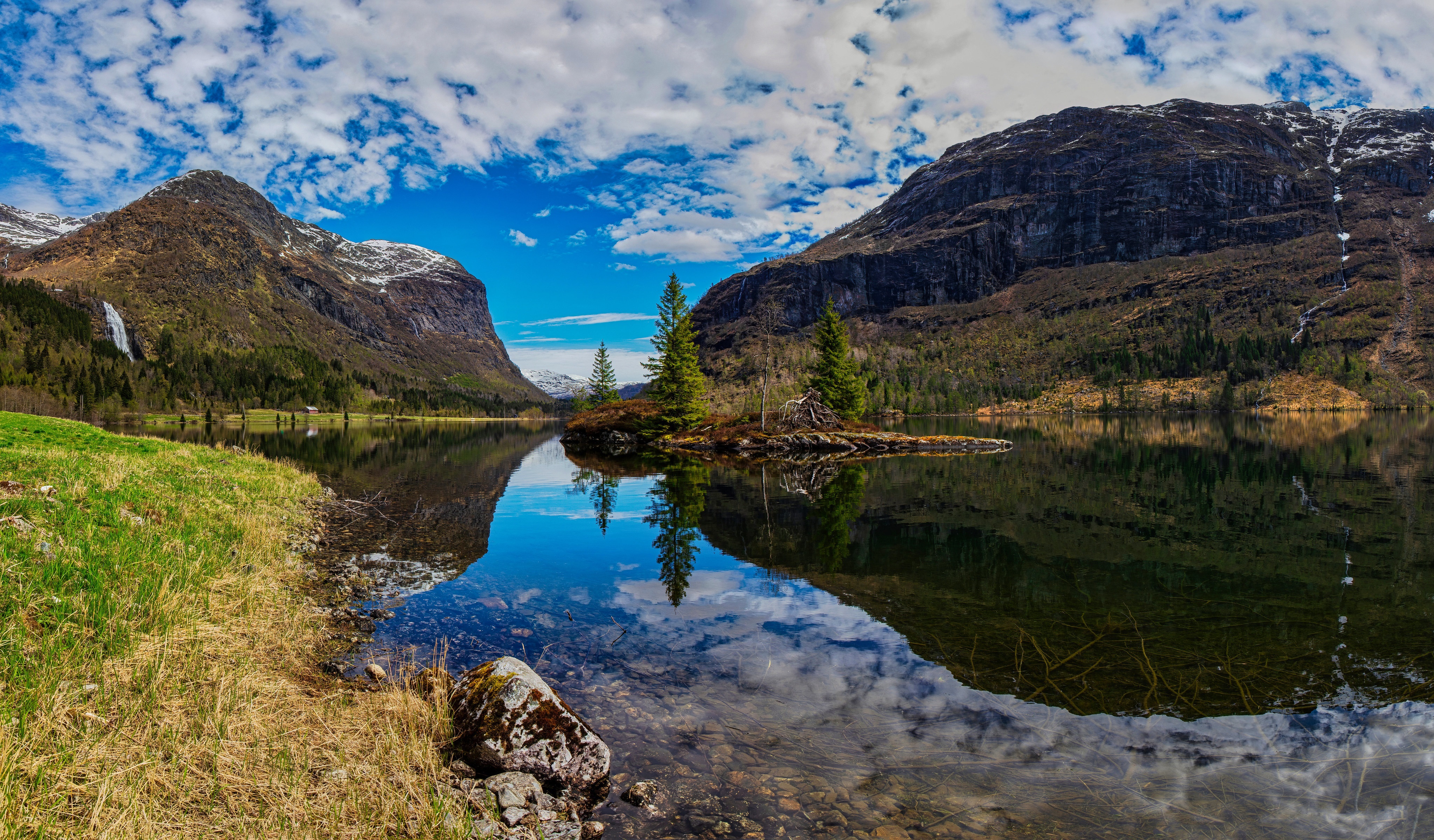 4K Hardanger Norway Mountains Scenery Clouds Fjord HD Wallpaper