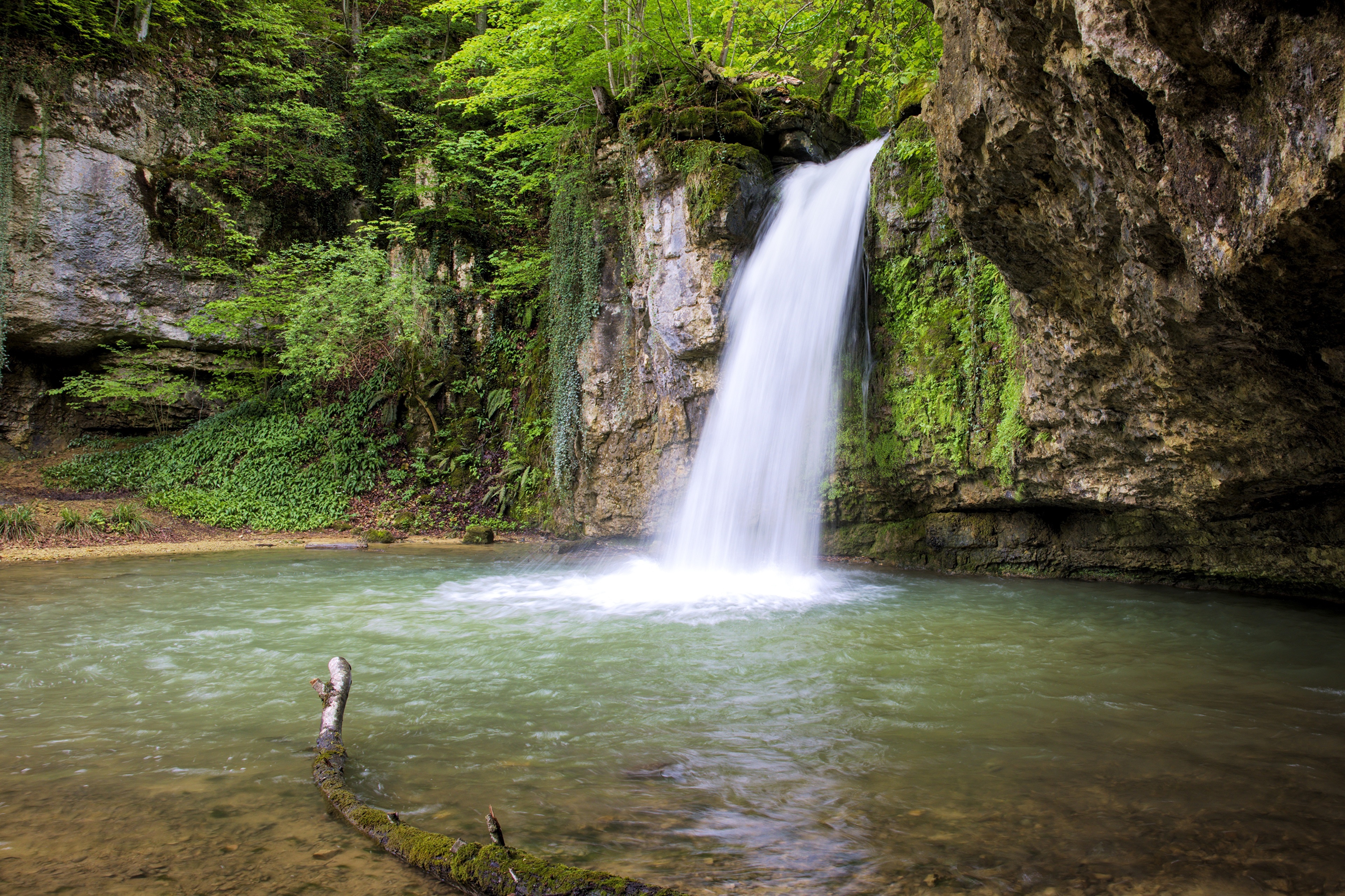 Waterfall in Basel-Land, Switzerland HD Wallpaper