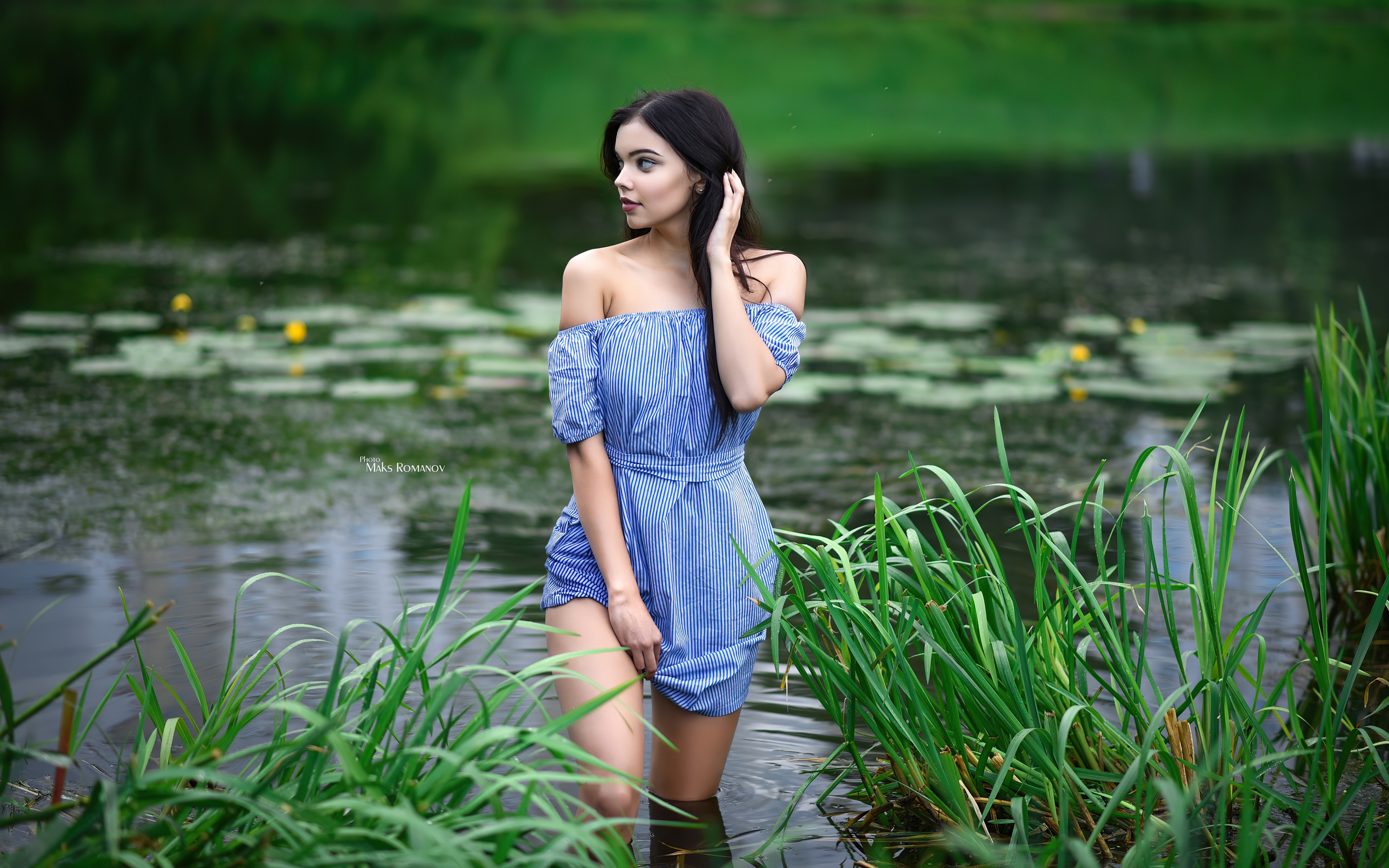 Brunette girl in blue dress in lake HD Wallpaper