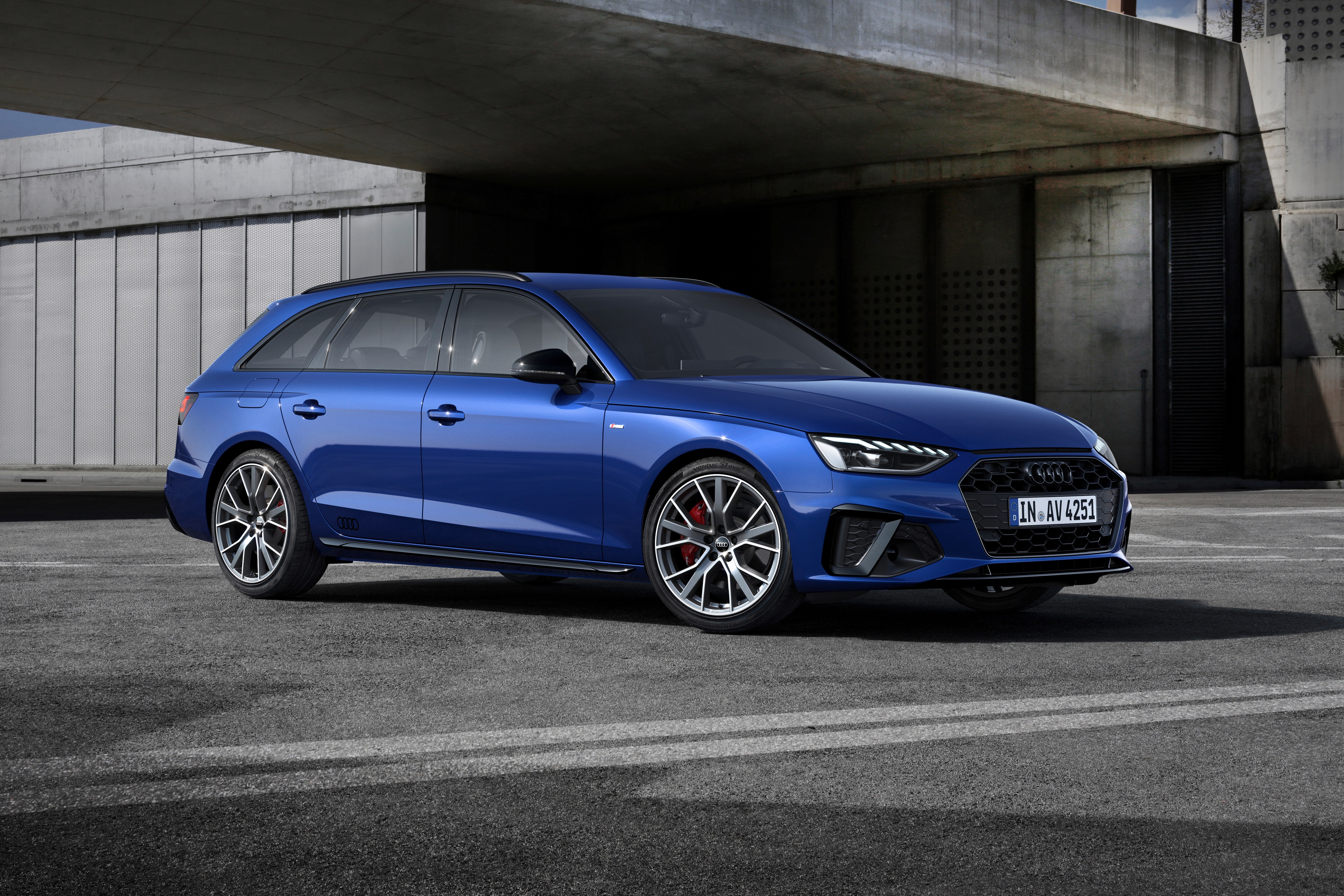 2021 Audi A4 Avant S line competition plus HD Wallpaper
