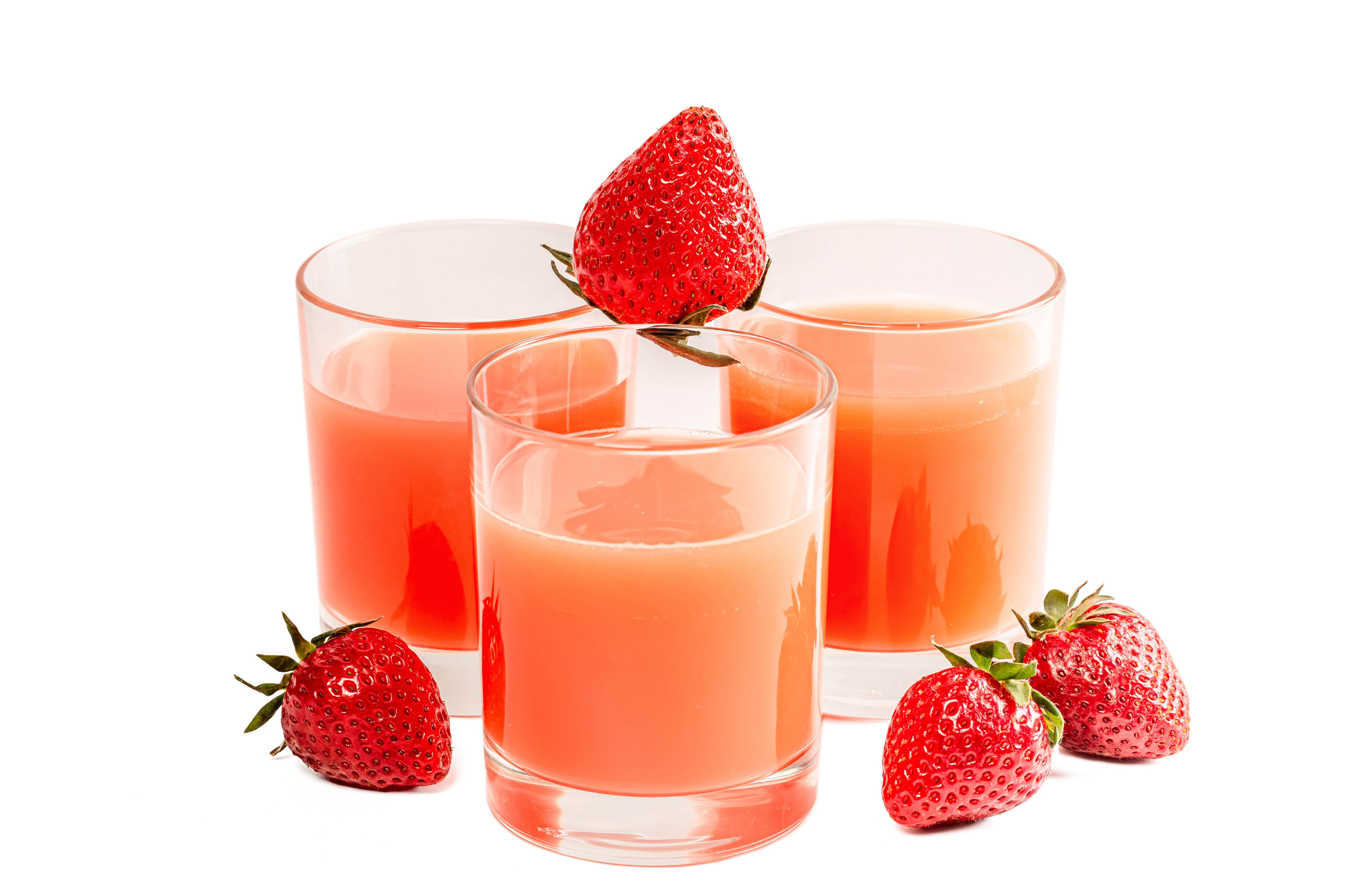 Strawberry Juice in Glasses with Strawberries HD Wallpaper