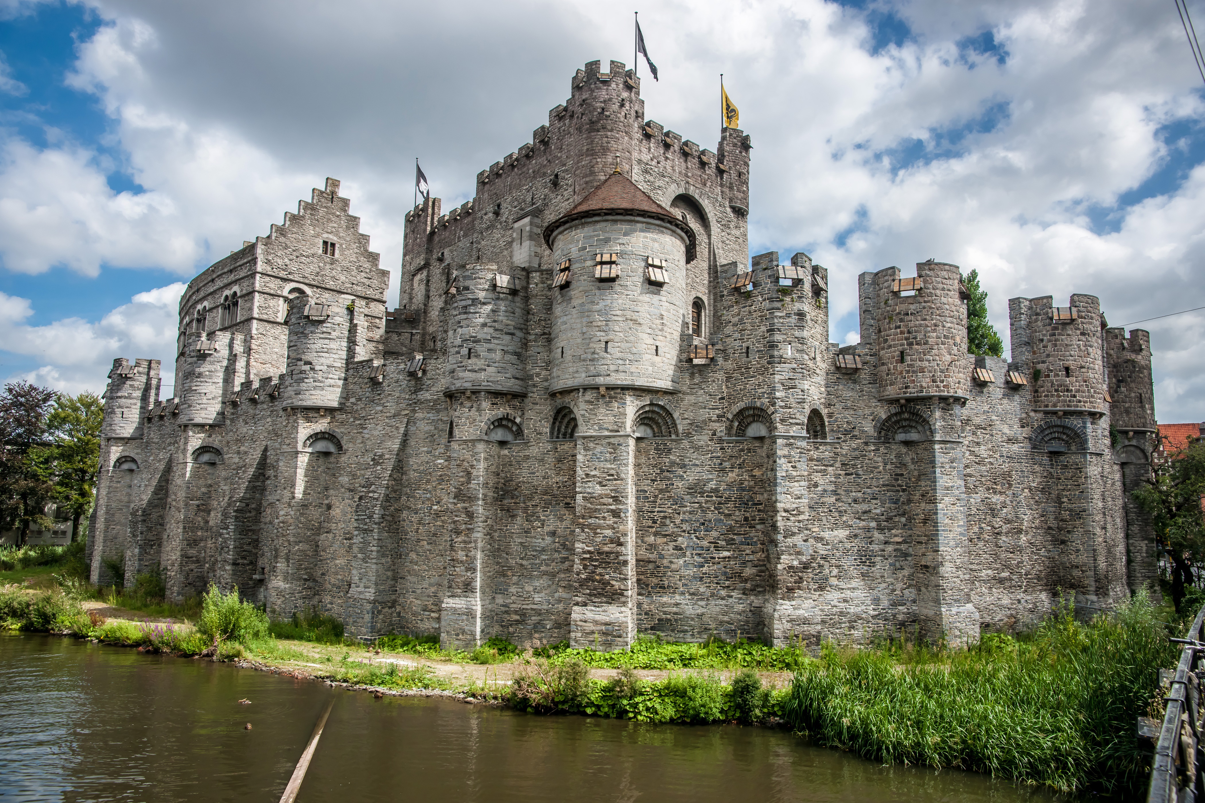 Gravensteen Castle of the Counts in Ghent, Belgium HD Wallpaper