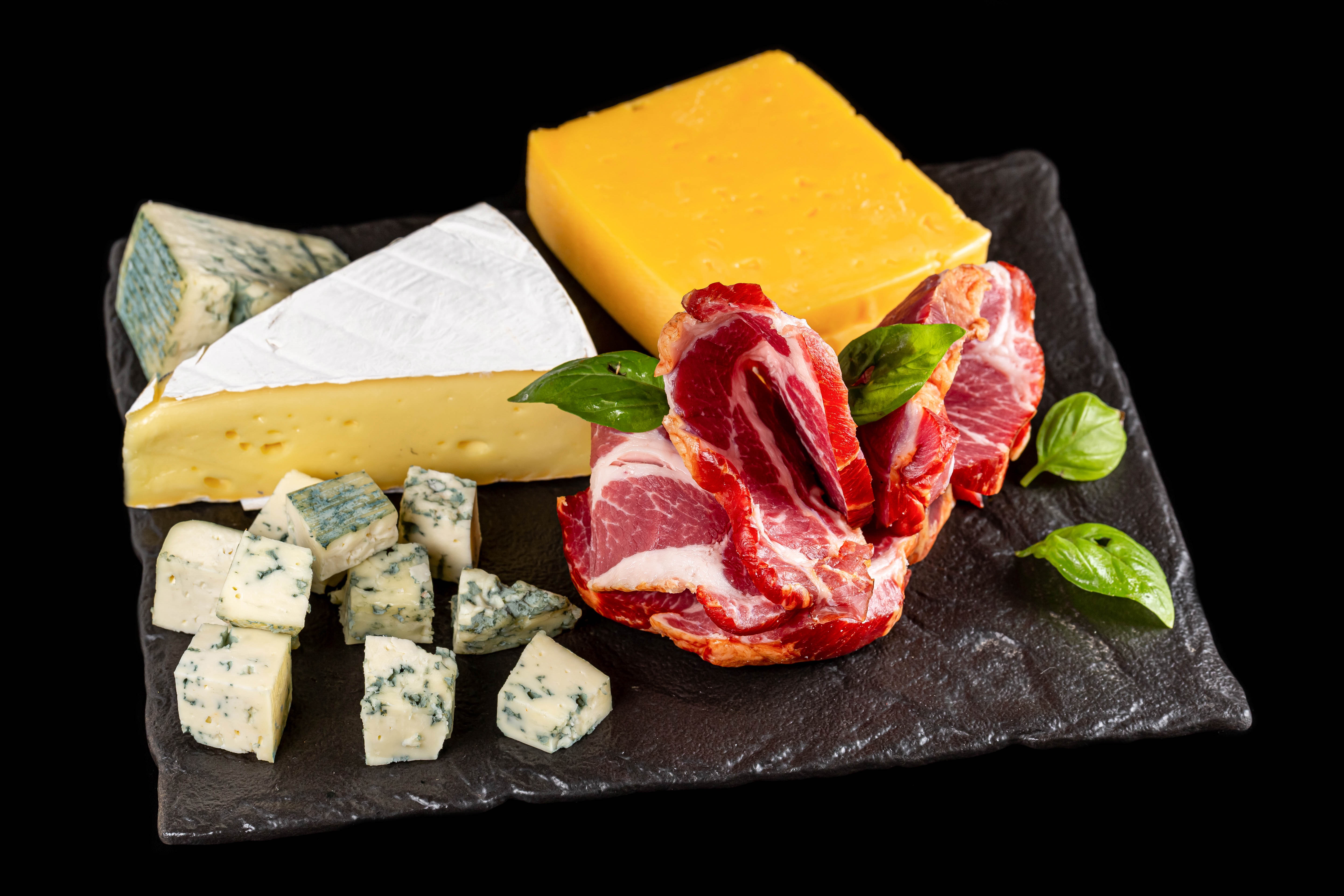 Cheese and meat platter with basil HD Wallpaper
