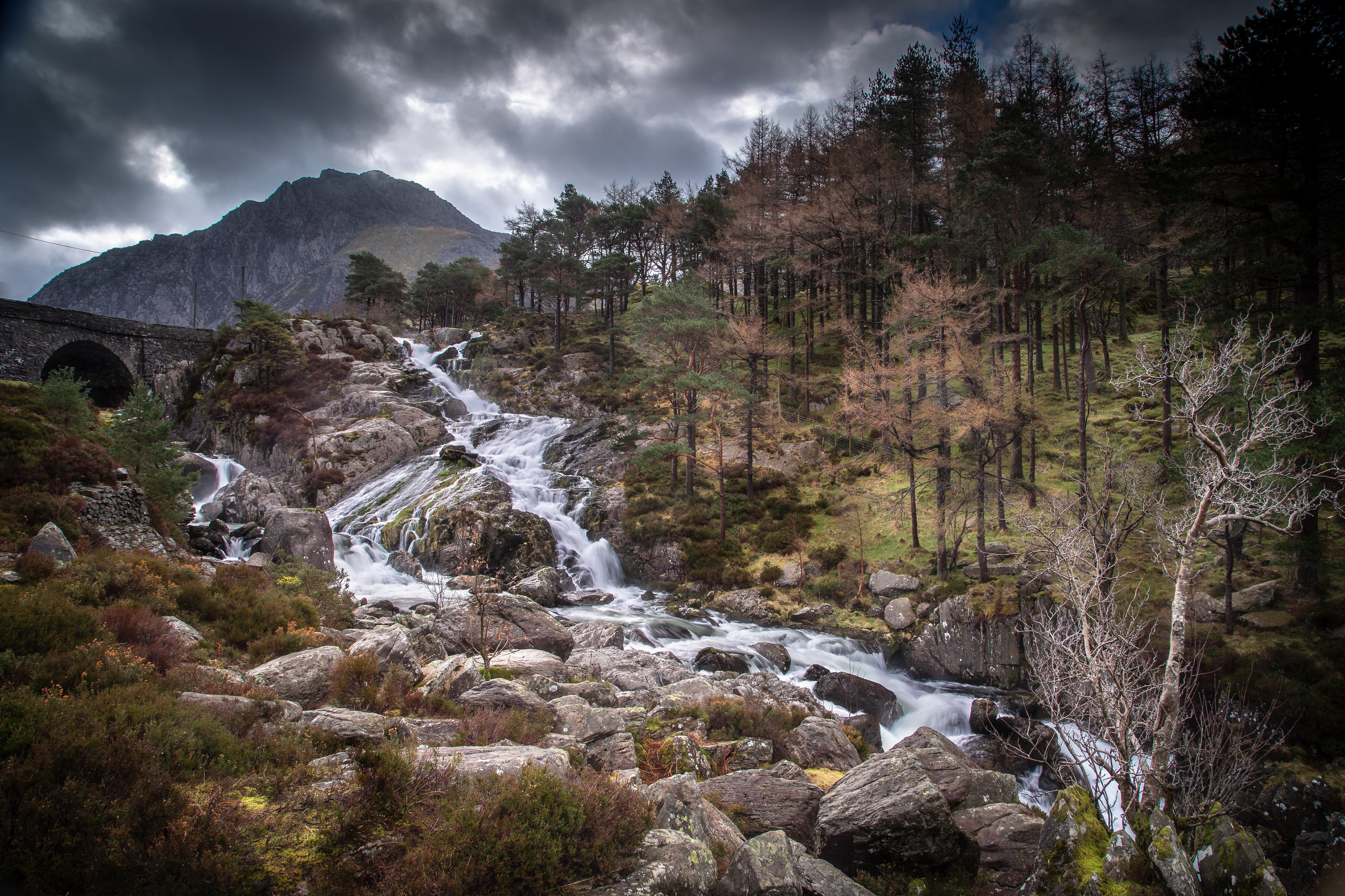 Waterfall and Mountain in Snowdonia, Wales HD Wallpaper