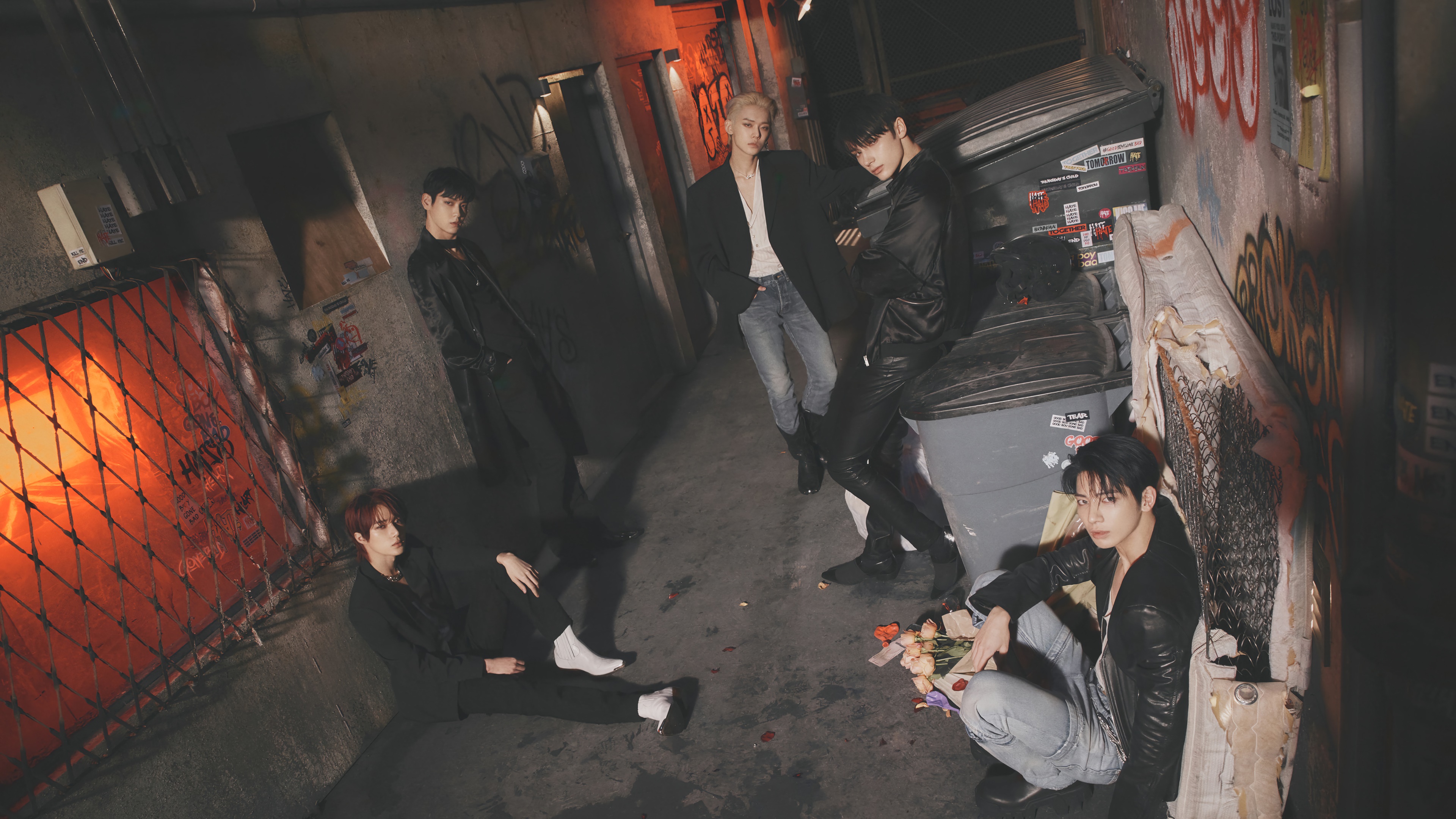 Tomorrow X Together members in alleyway 4K HD Wallpaper