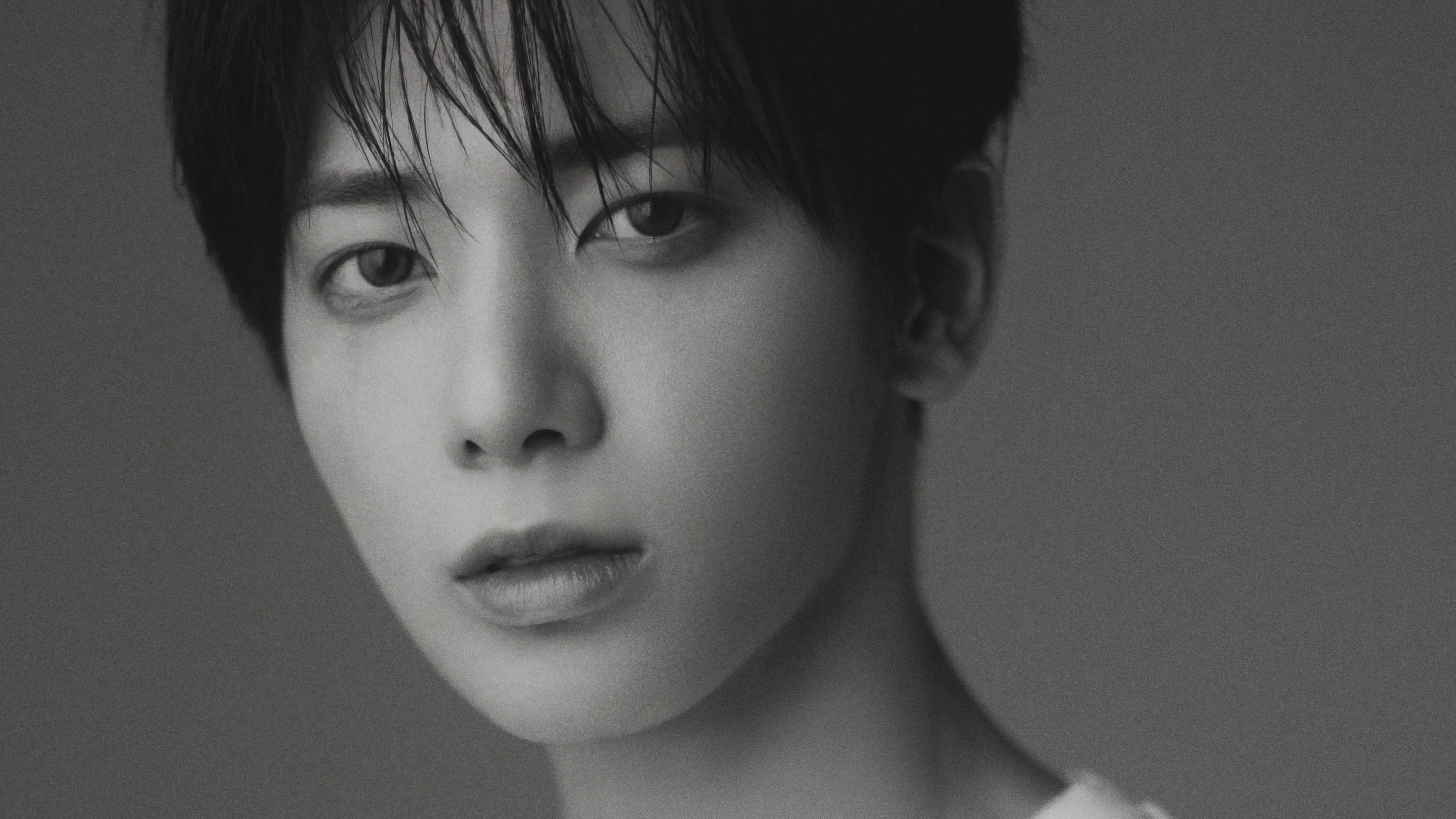 Taehyun from Tomorrow X Together HD Wallpaper
