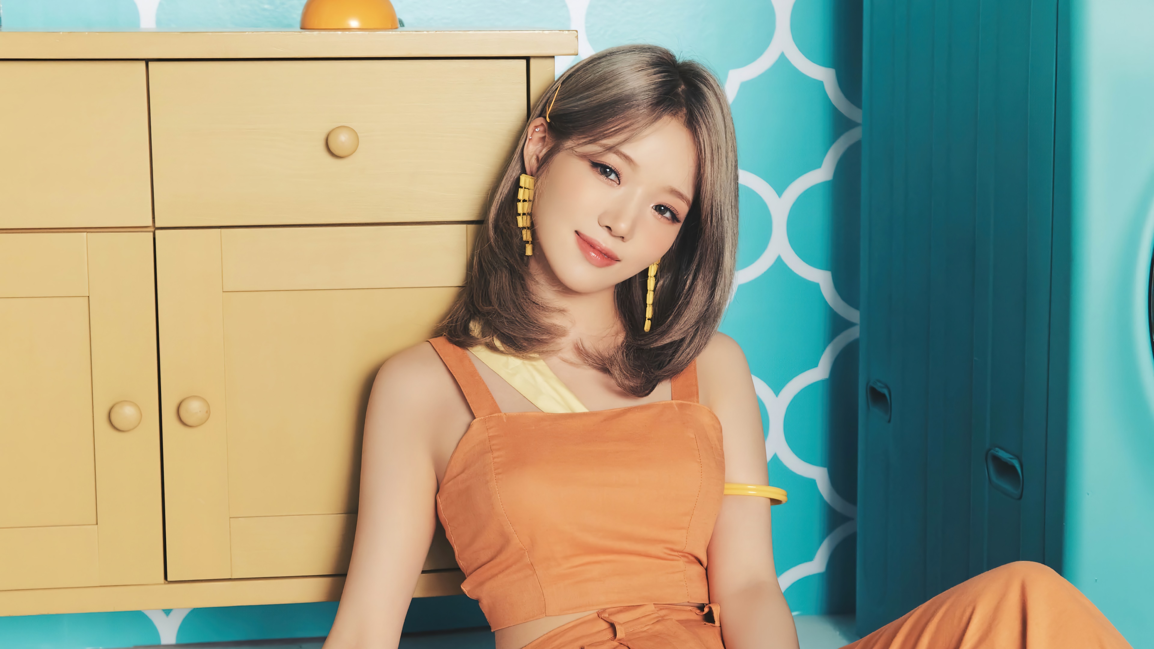 Jisun from fromis_9 in 4K HD Wallpaper