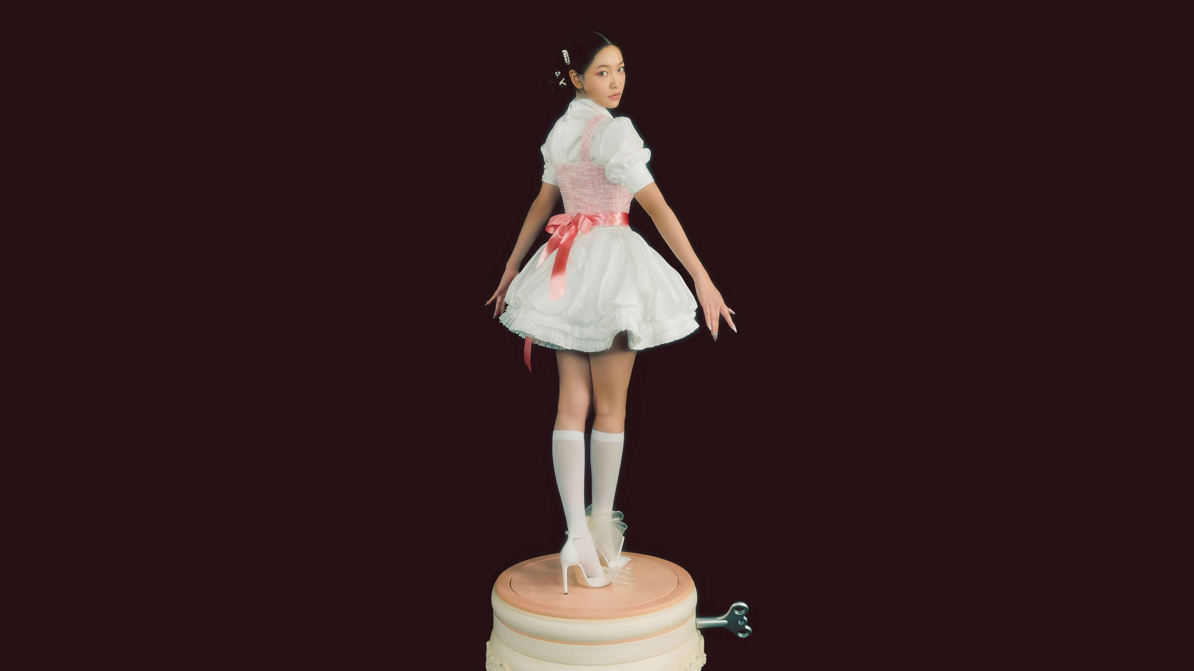 Yeri from Red Velvet on a music box HD Wallpaper