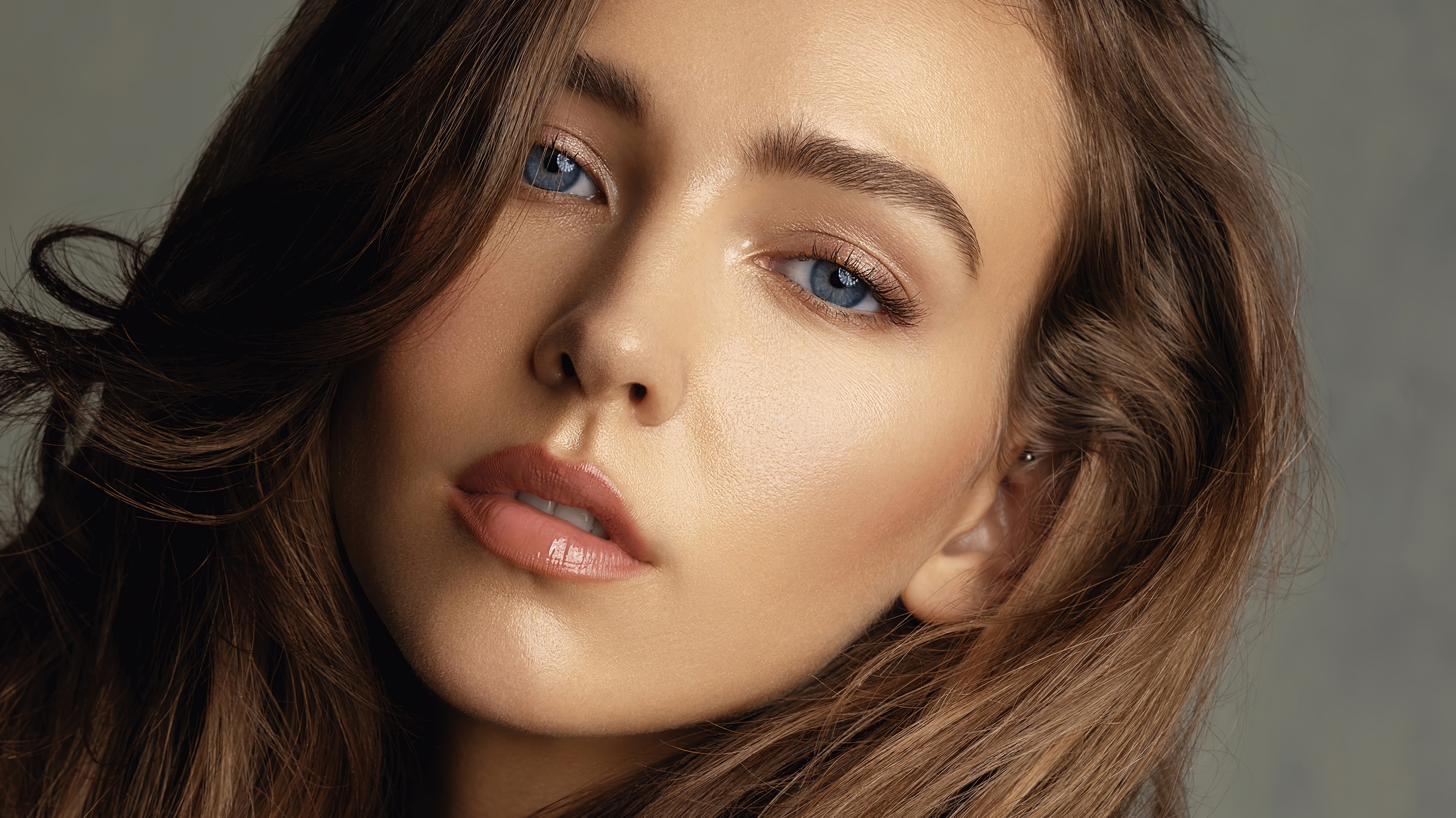 Rachel Cook Portrait in 4K HD Wallpaper