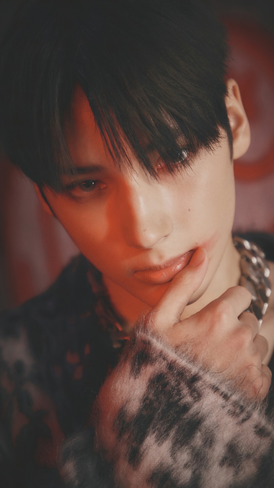 Huening Kai from TXT HD Phone Wallpaper