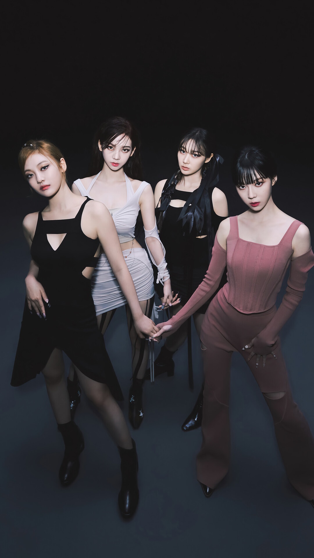 Aespa Kpop group members posing HD Phone Wallpaper