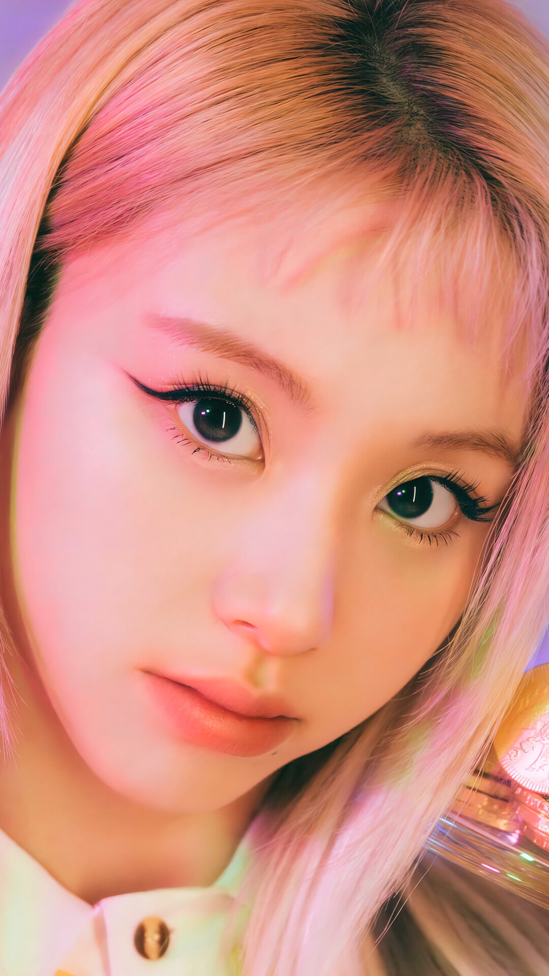 Chaeyoung from TWICE Kura Kura HD Phone Wallpaper