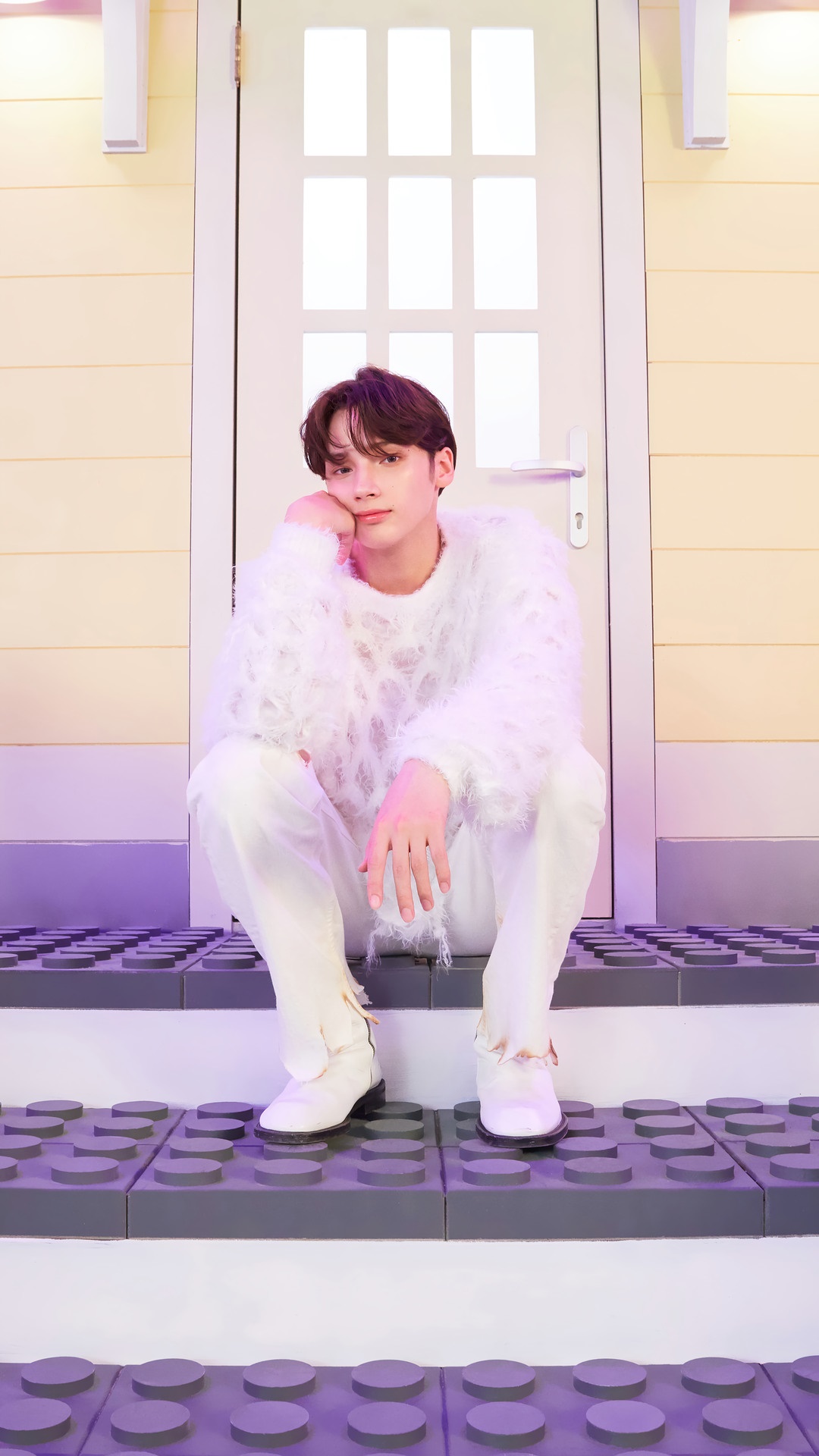 Huening Kai from TXT in white outfit HD Phone Wallpaper