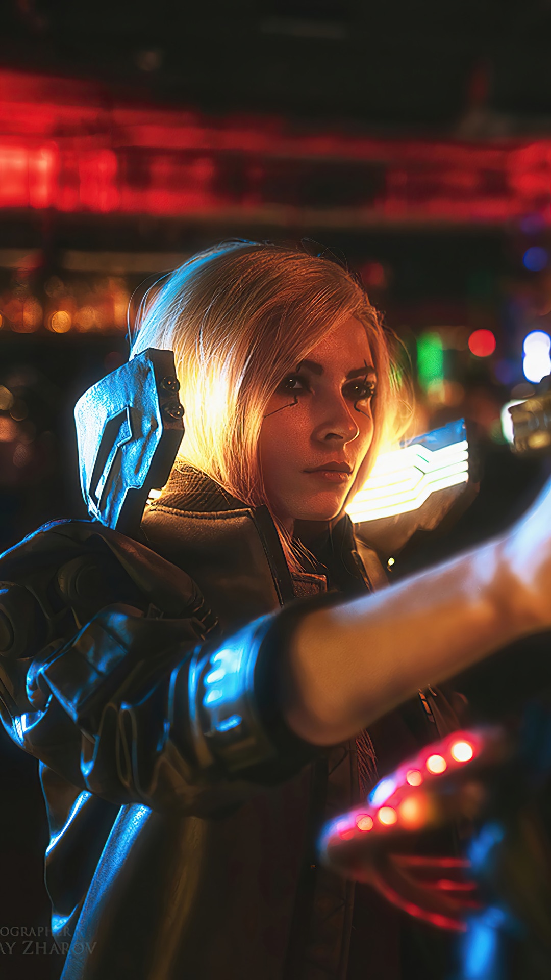 Female character from Cyberpunk 2077 HD Phone Wallpaper