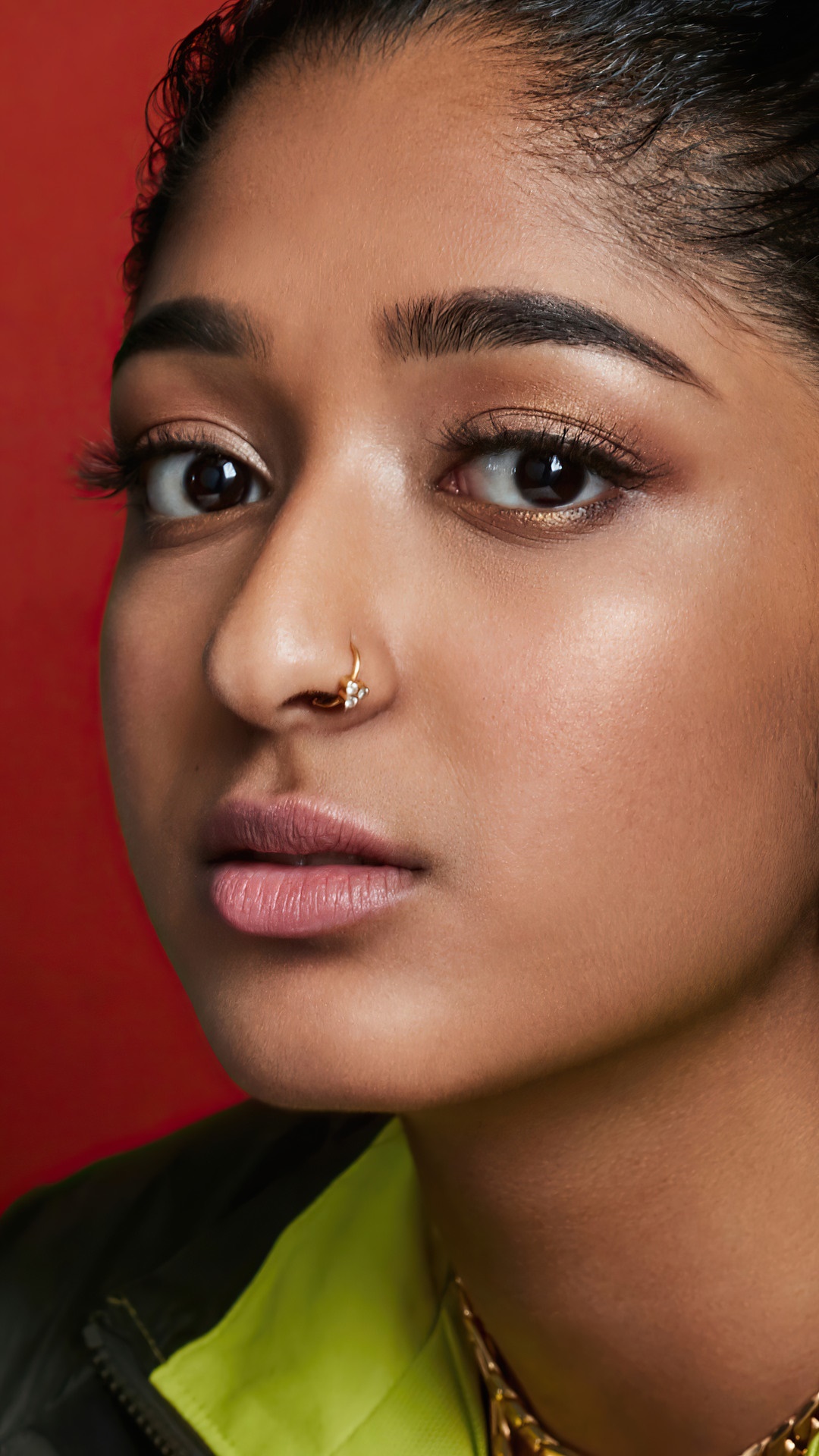Maitreyi Ramakrishnan HD Phone Wallpaper