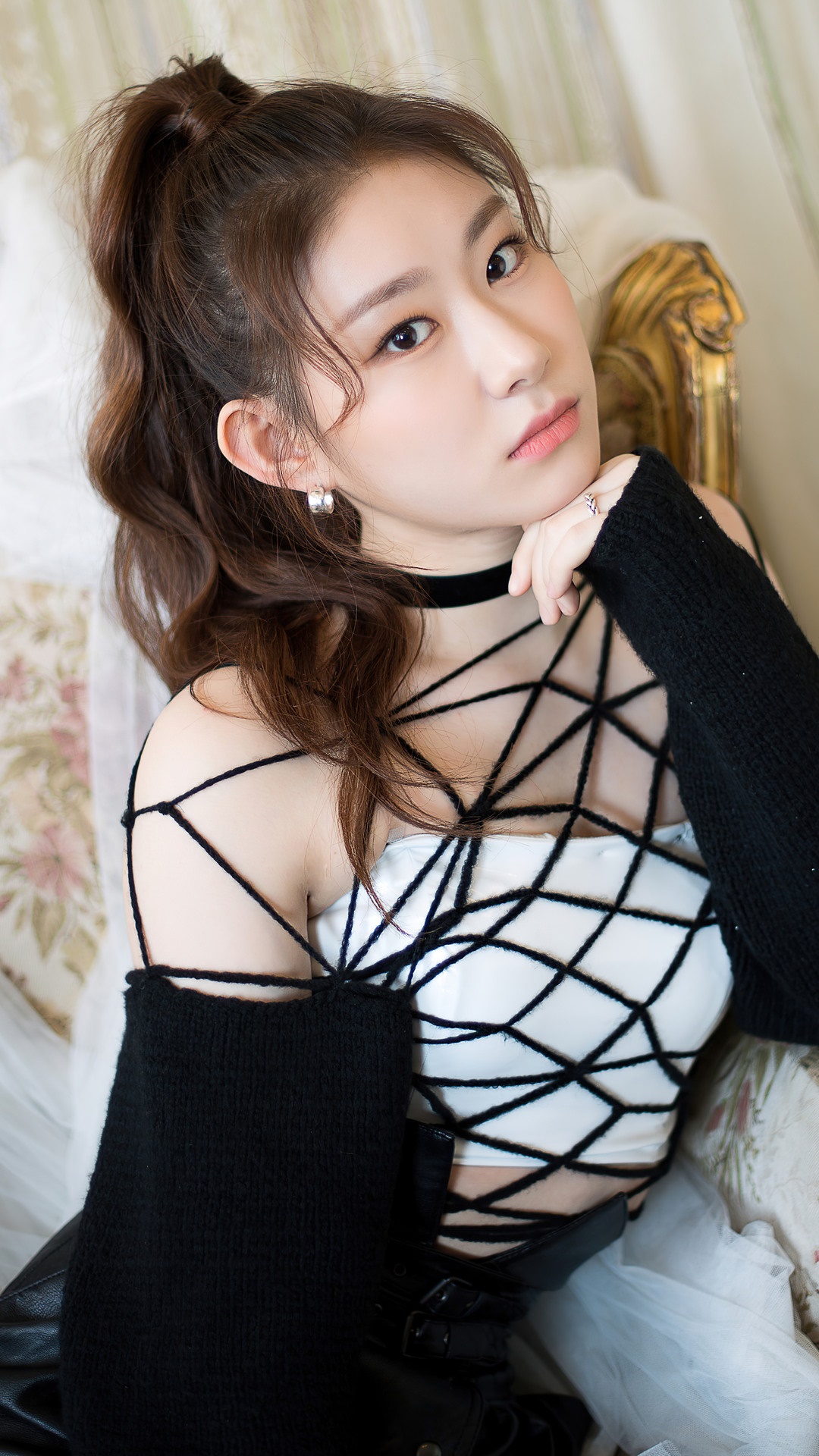 Chaeryeong from ITZY posing for a photoshoot HD Phone Wallpaper
