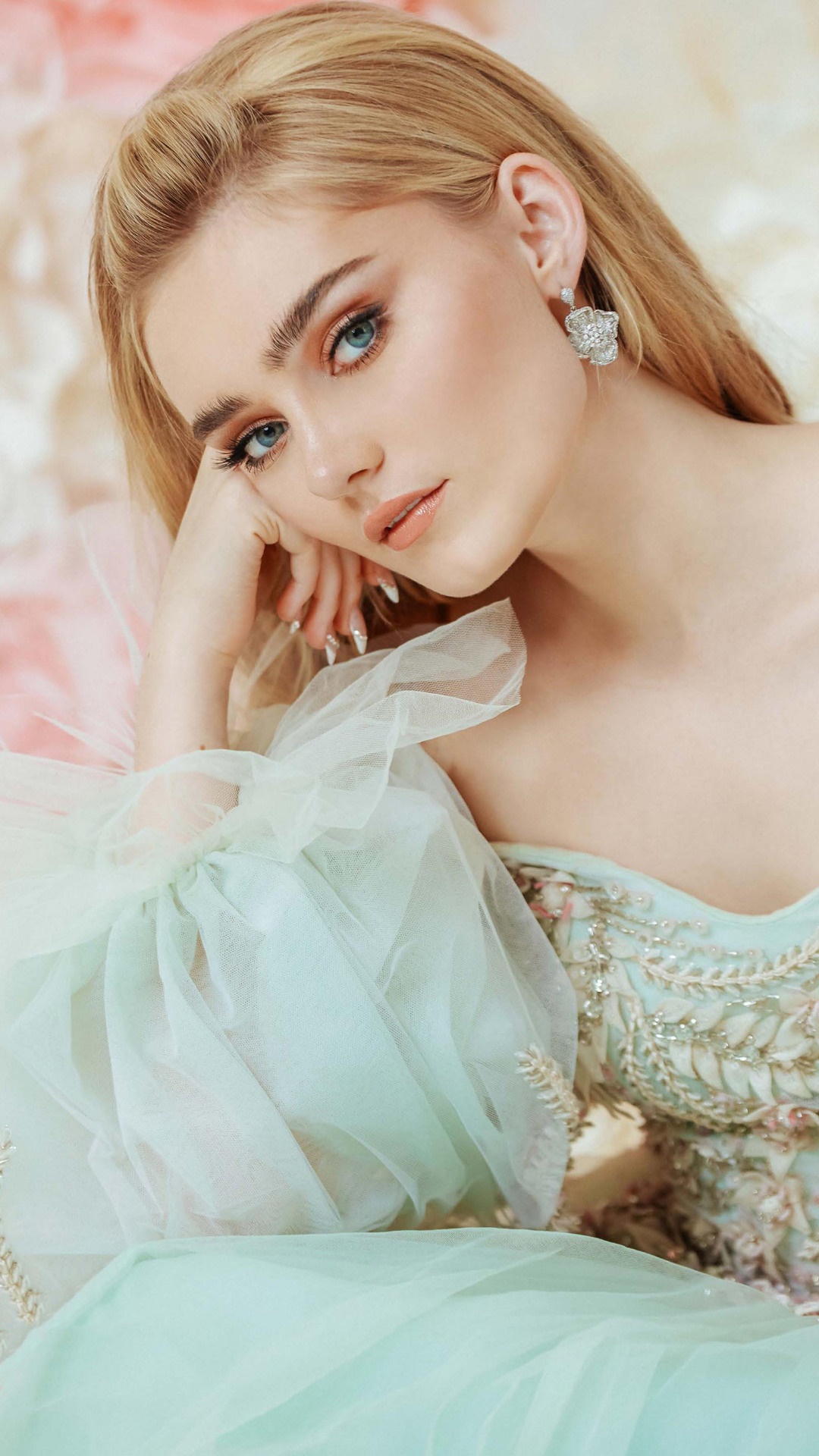 Meg Donnelly, Actress, Blonde, Beautiful HD Phone Wallpaper
